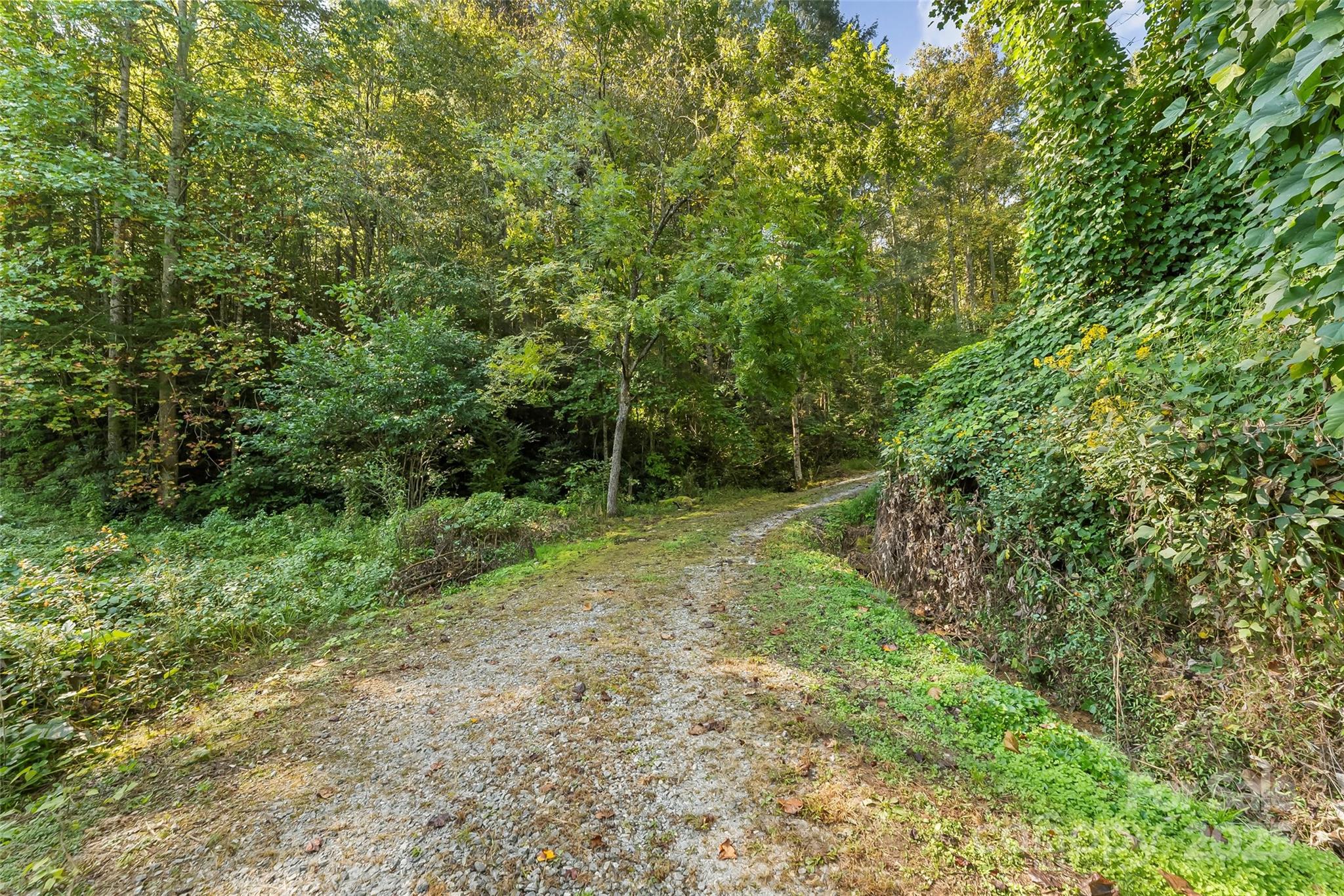 719 & 899 Mchone Drive Property Photo 15