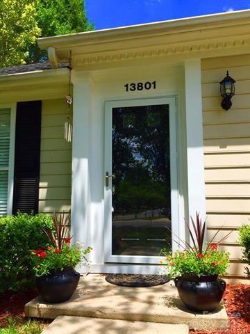 13801 Dannemara Drive Property Photo 3