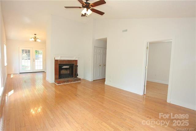 13801 Dannemara Drive Property Photo 10