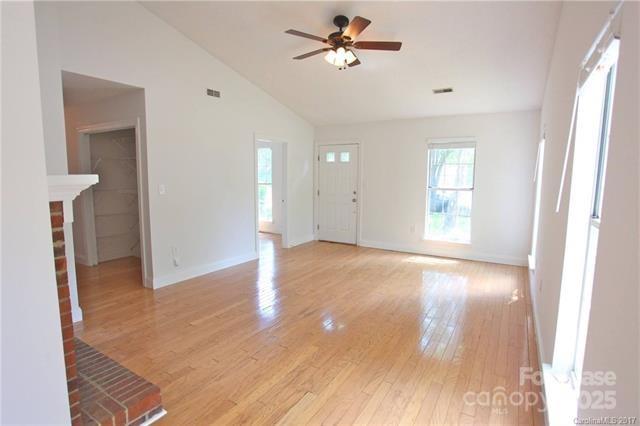 13801 Dannemara Drive Property Photo 11