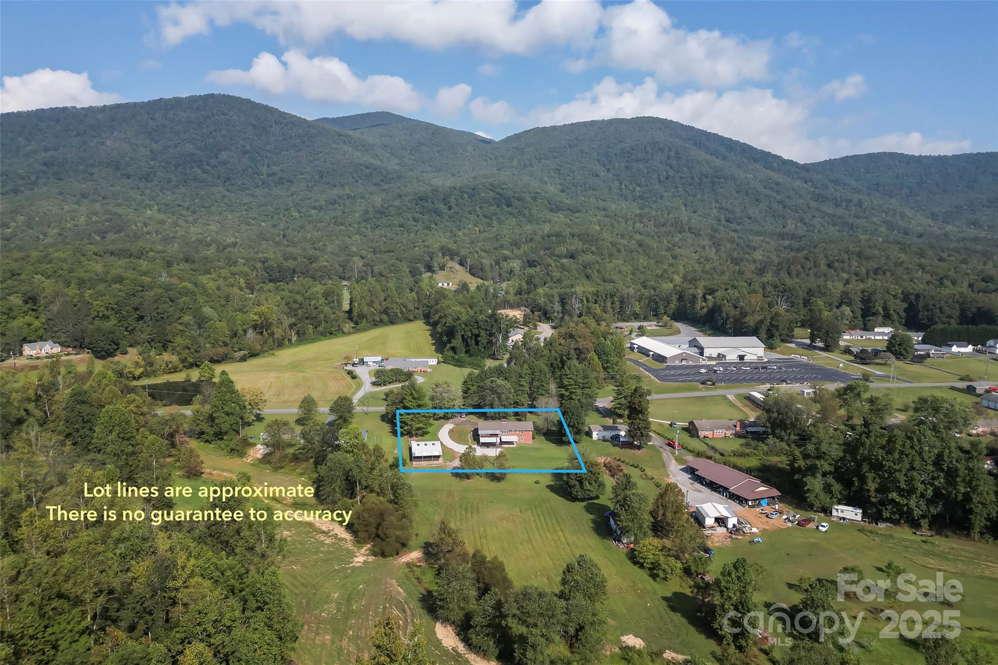 5325 Us 70 Highway Property Photo 2