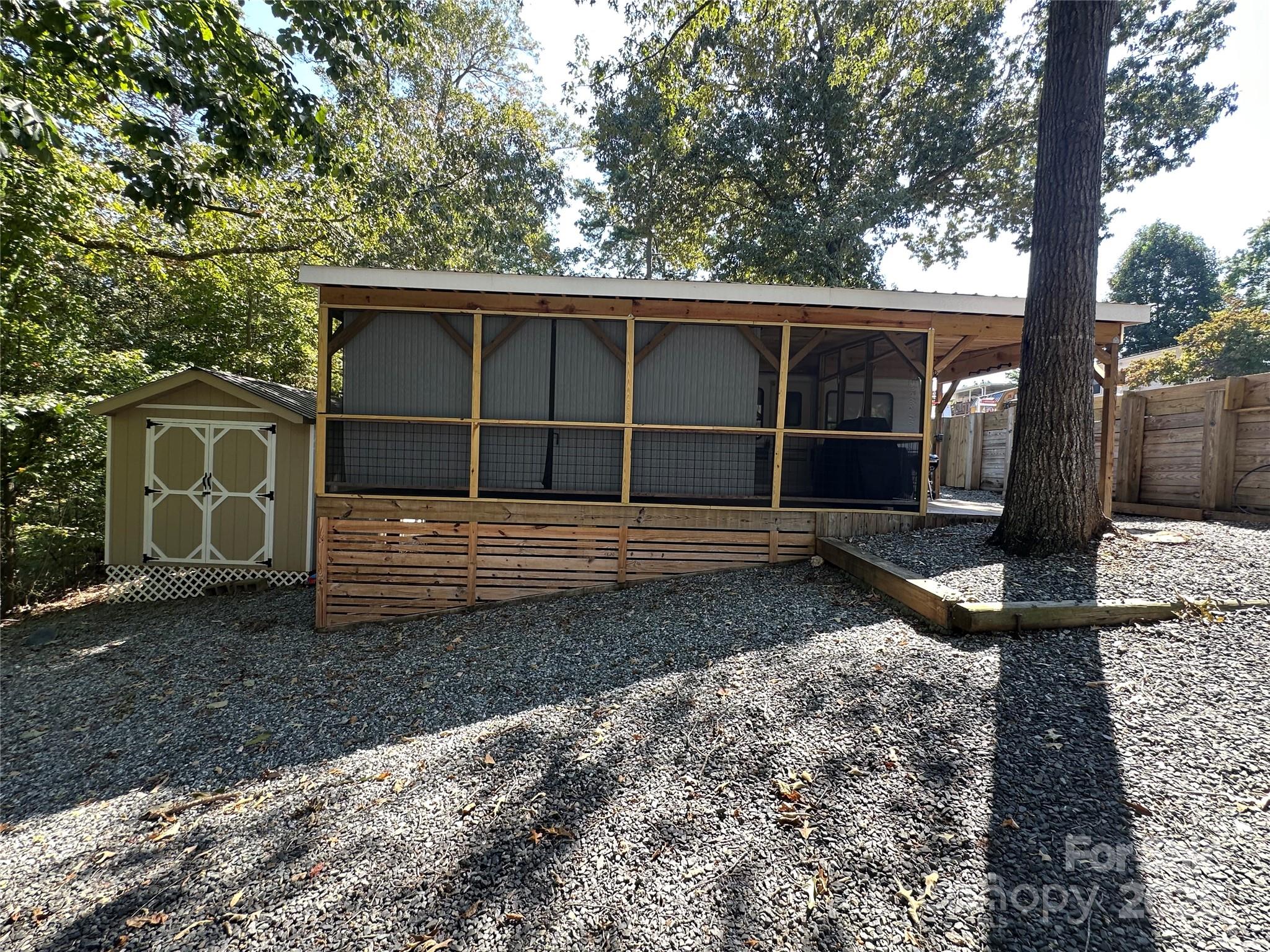 110 Meadowview Circle Property Photo 3