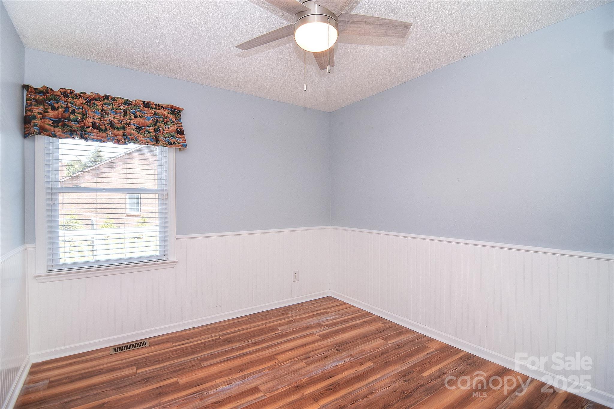 2506 Foxworth Drive Property Photo 19