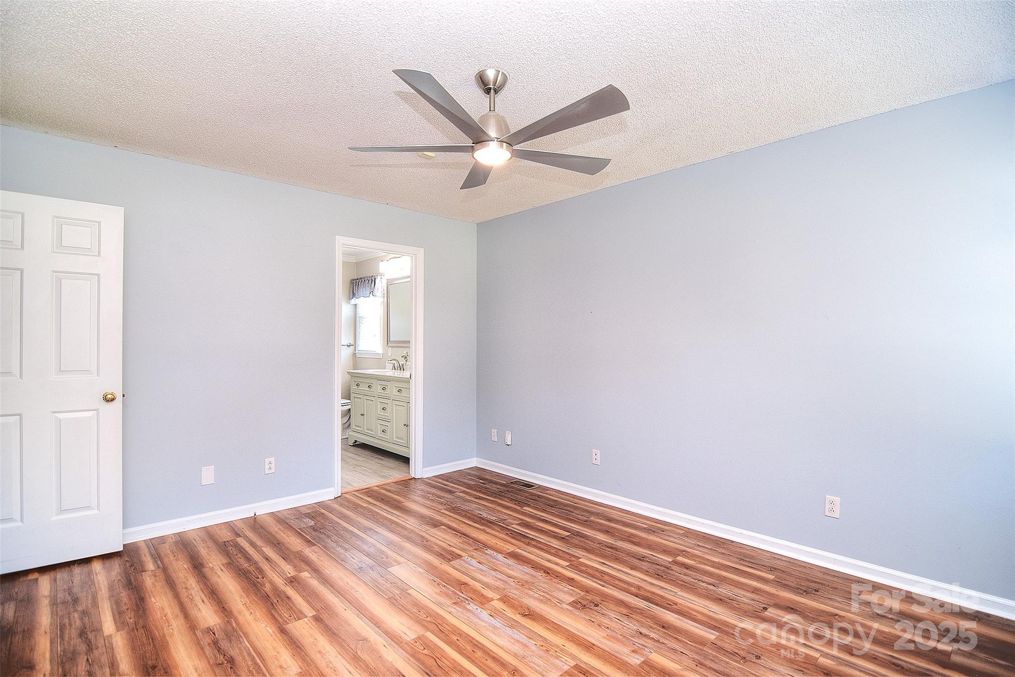 2506 Foxworth Drive Property Photo 25