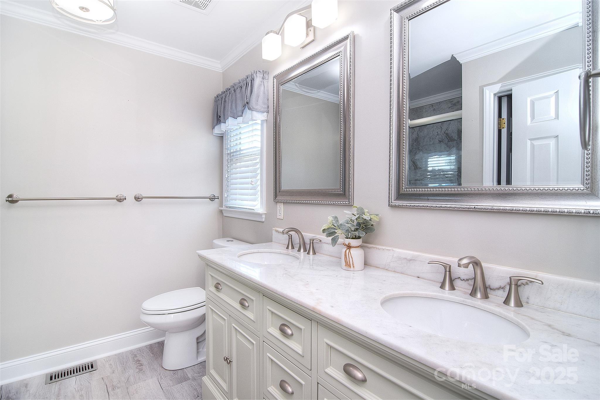 2506 Foxworth Drive Property Photo 26