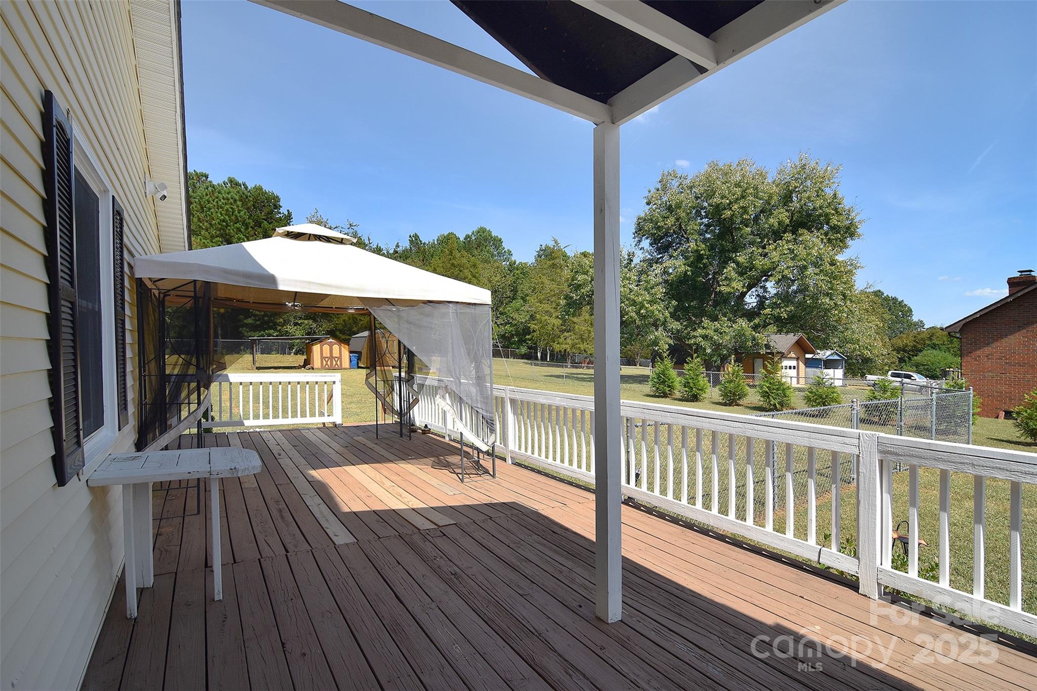 2506 Foxworth Drive Property Photo 31