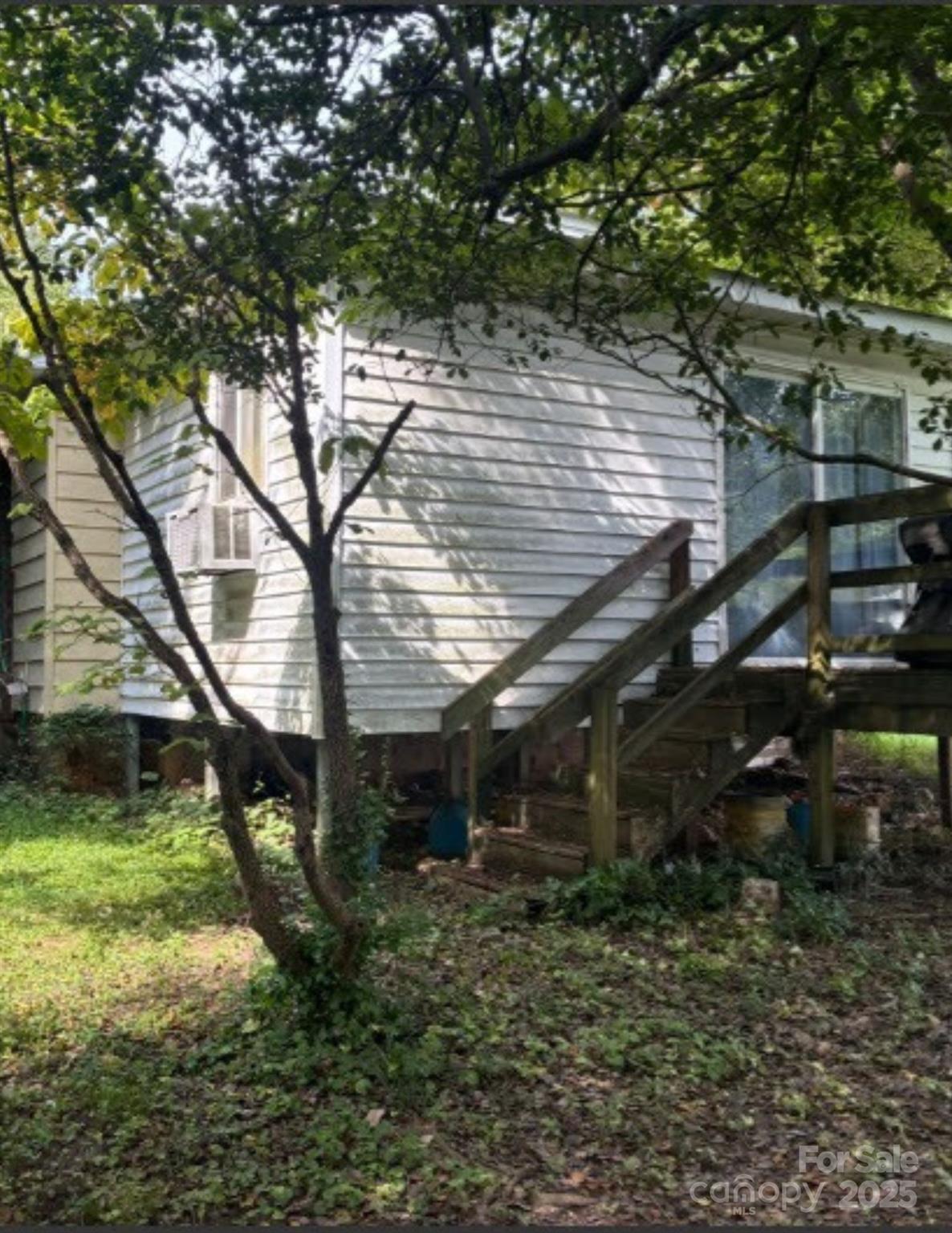 204 Maryland Avenue Property Photo 2