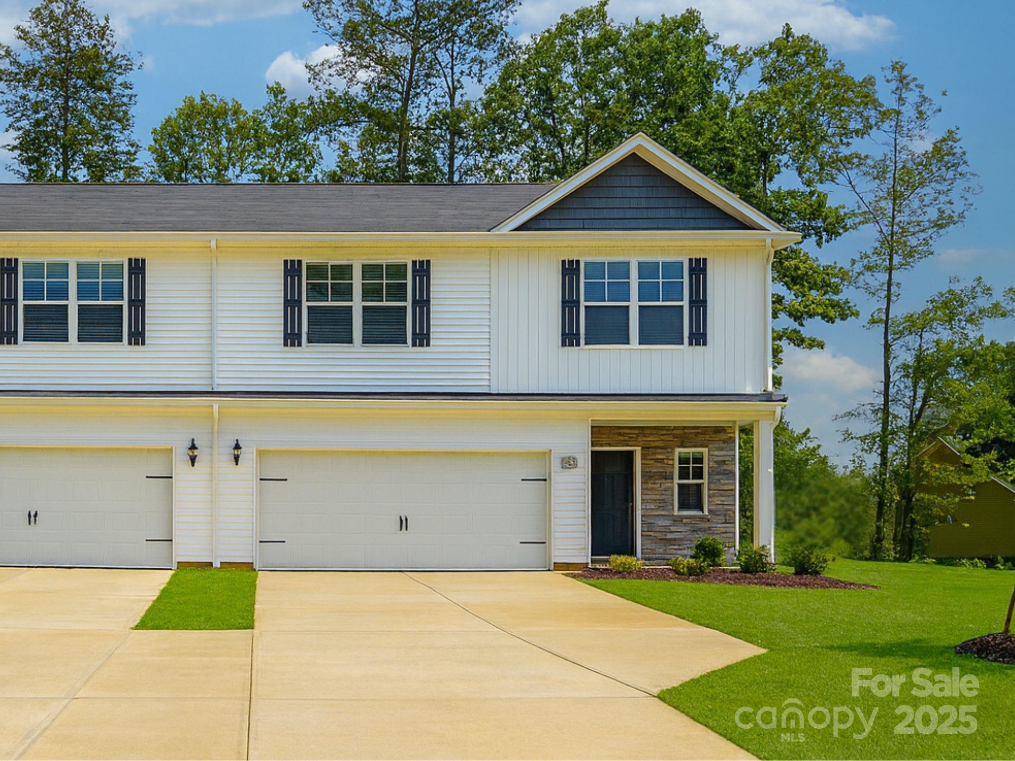 6708 W Sugar Creek Road Property Photo 1