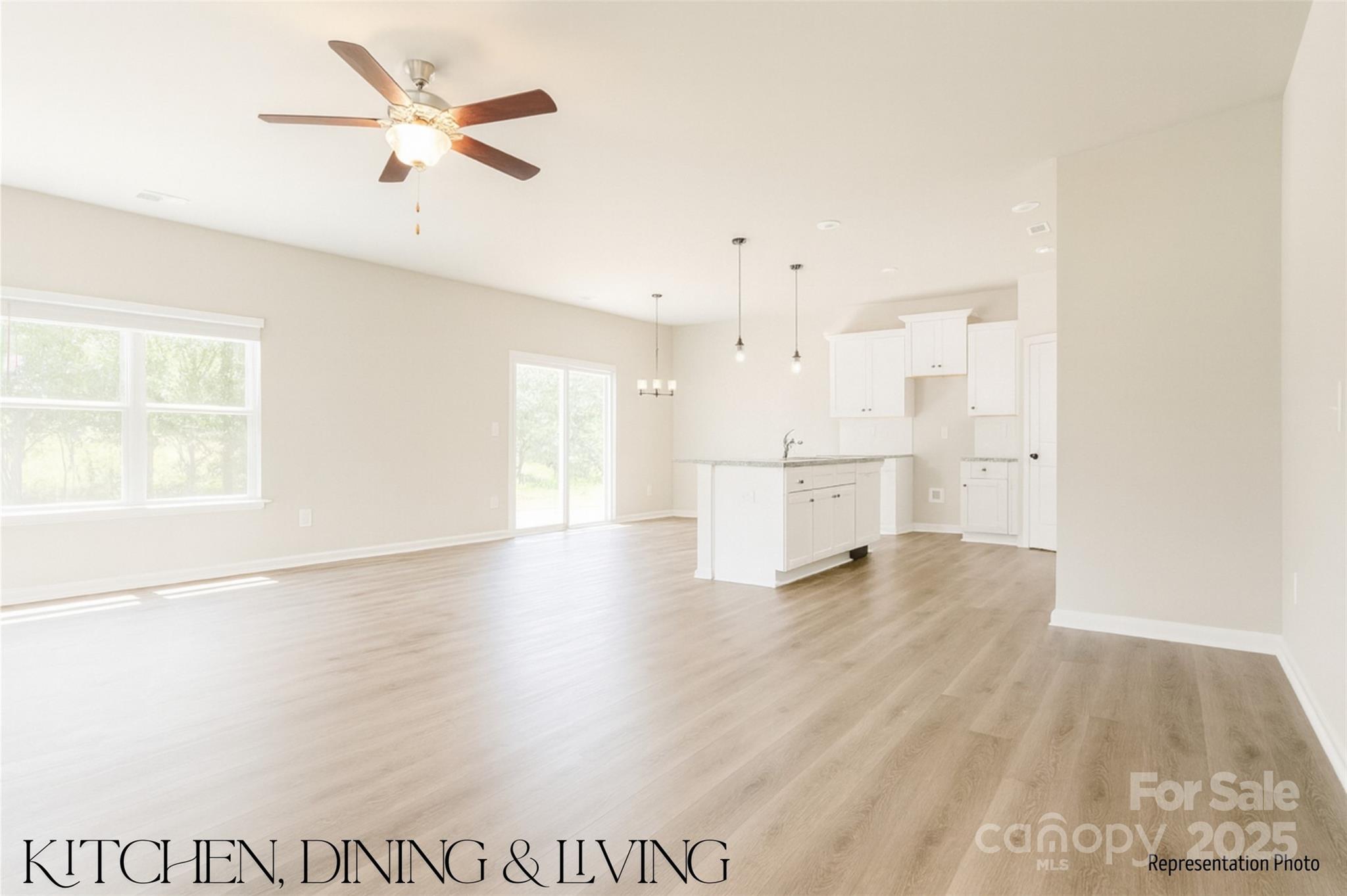 6708 W Sugar Creek Road Property Photo 5