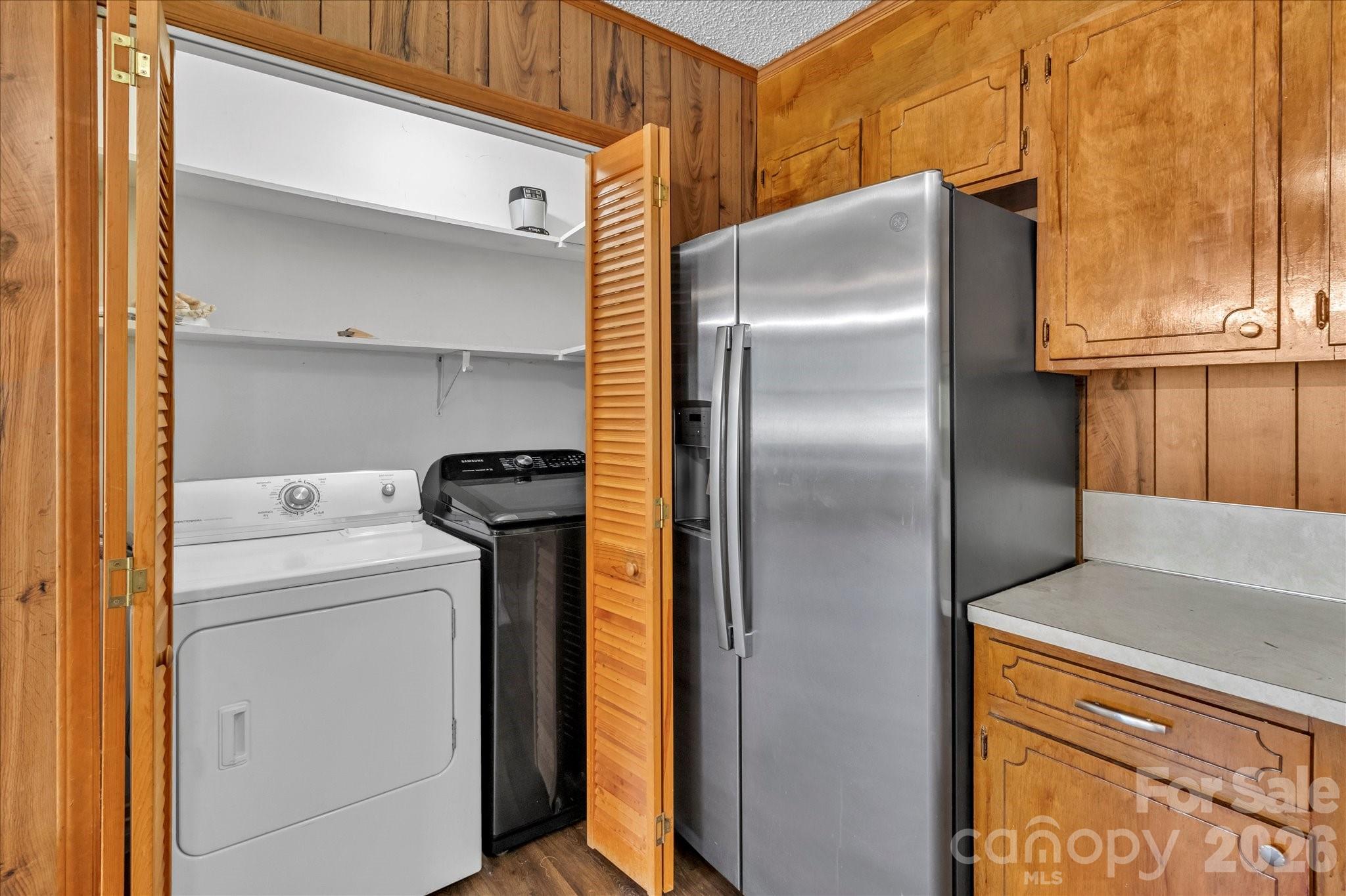 607 Waylen Street Property Photo 14