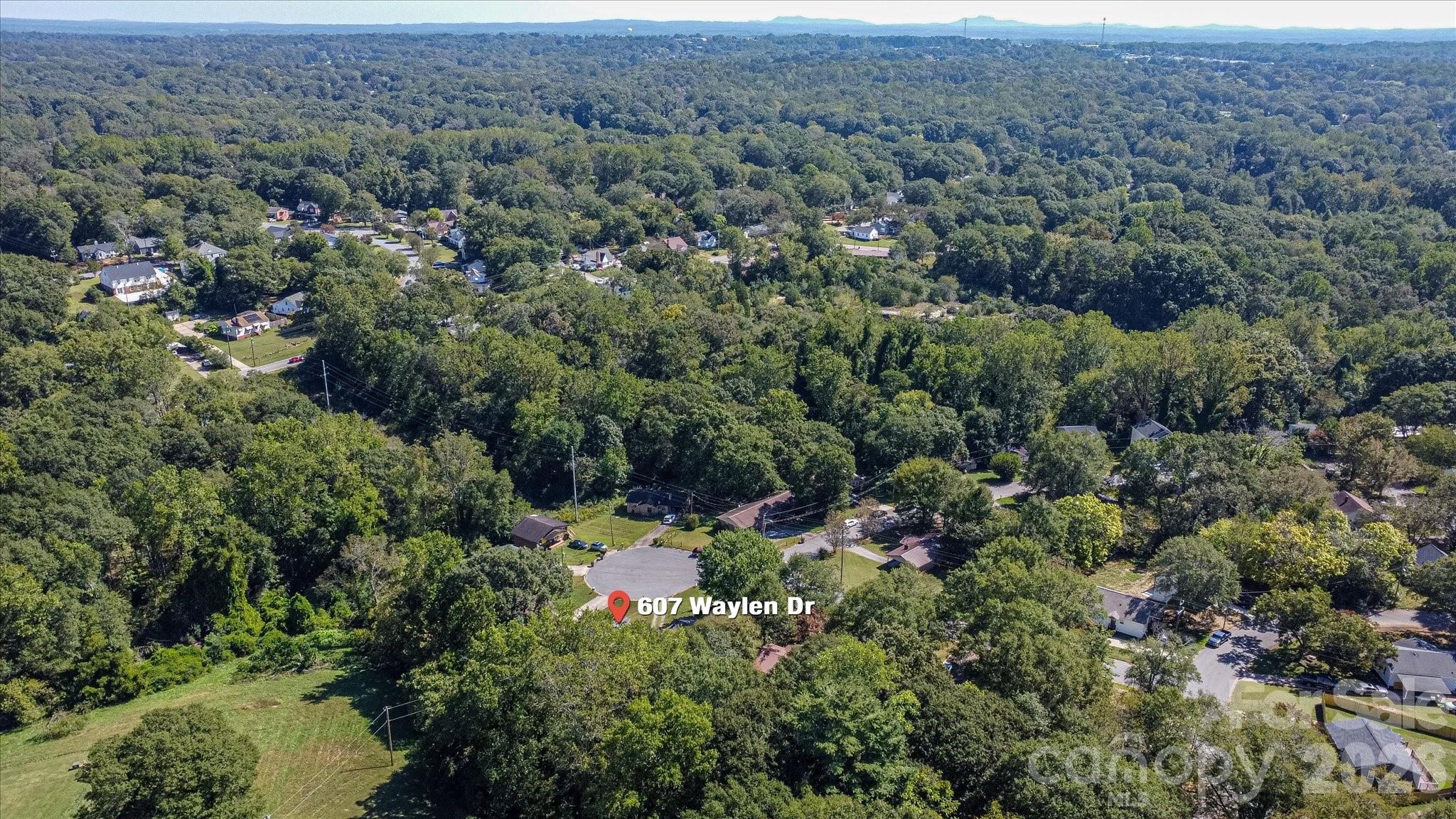 607 Waylen Street Property Photo 27