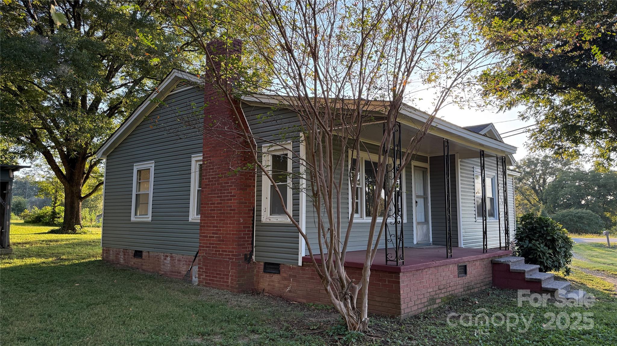 3839 W Dixon Boulevard Property Photo 3