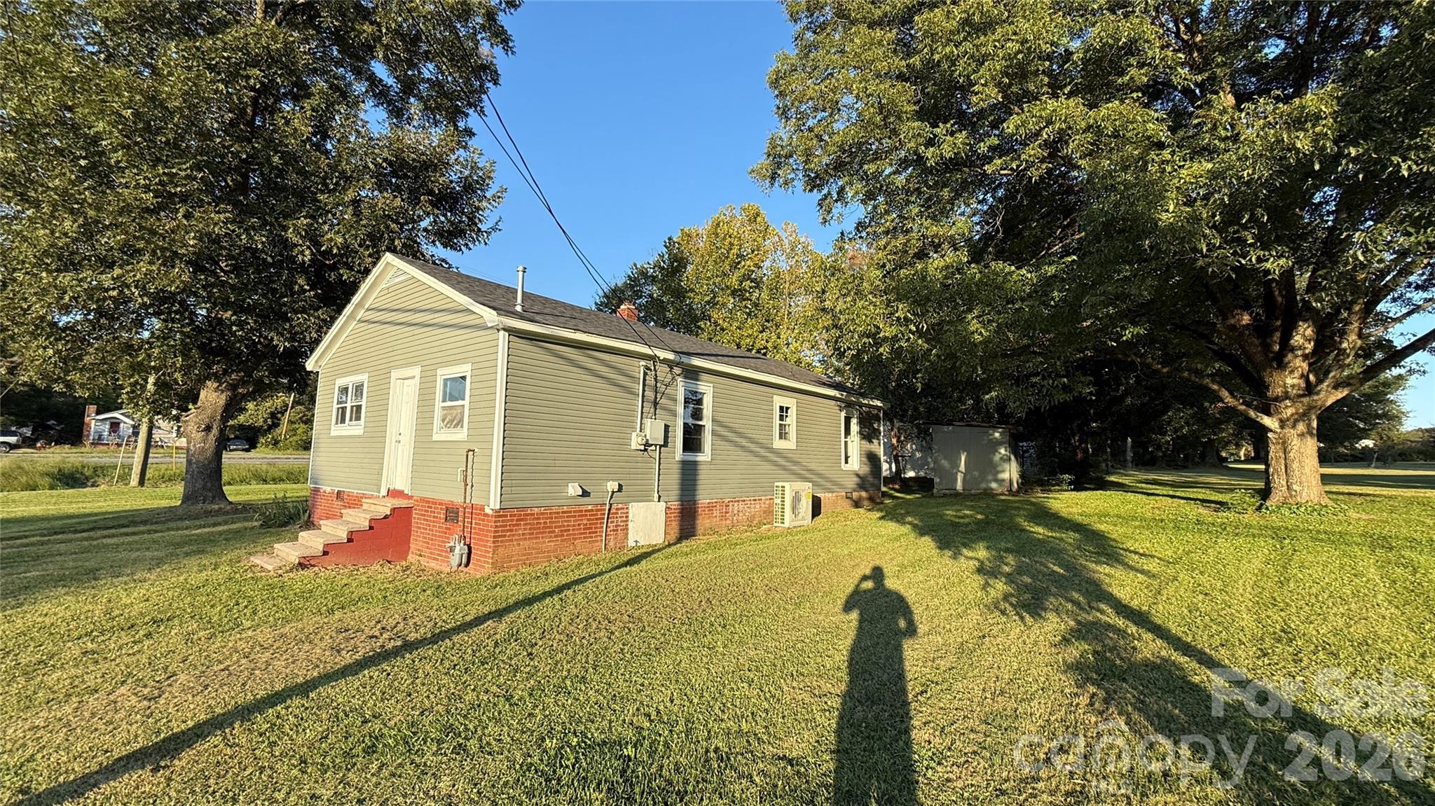 3839 W Dixon Boulevard Property Photo 6