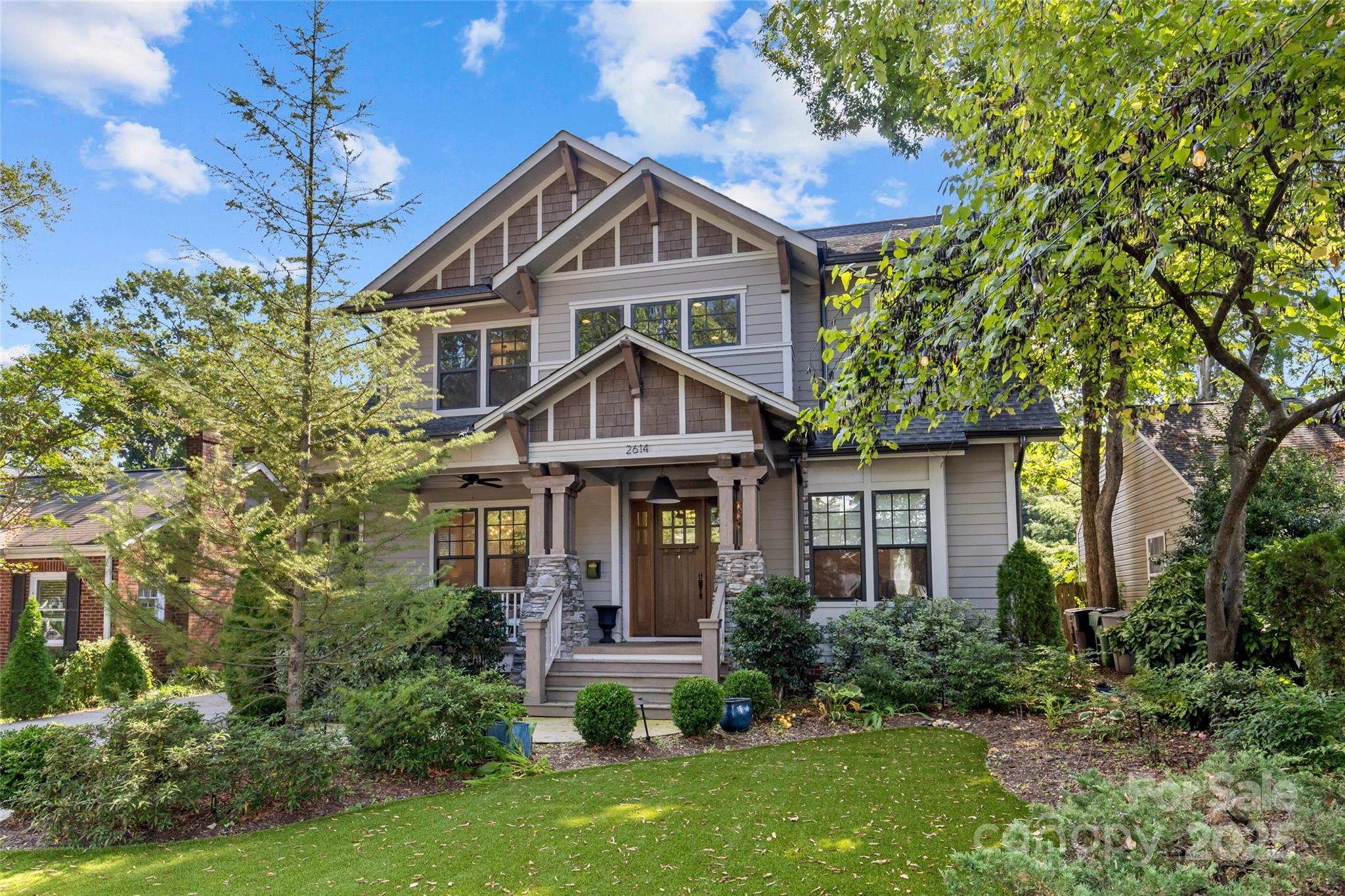 2614 Chesterfield Avenue Property Photo 1