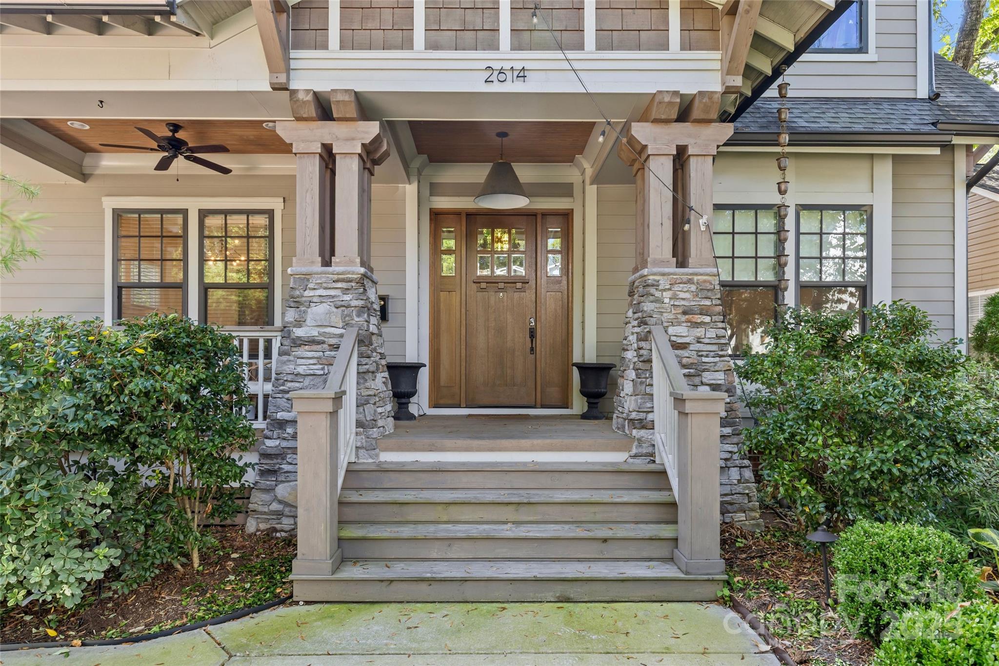 2614 Chesterfield Avenue Property Photo 3