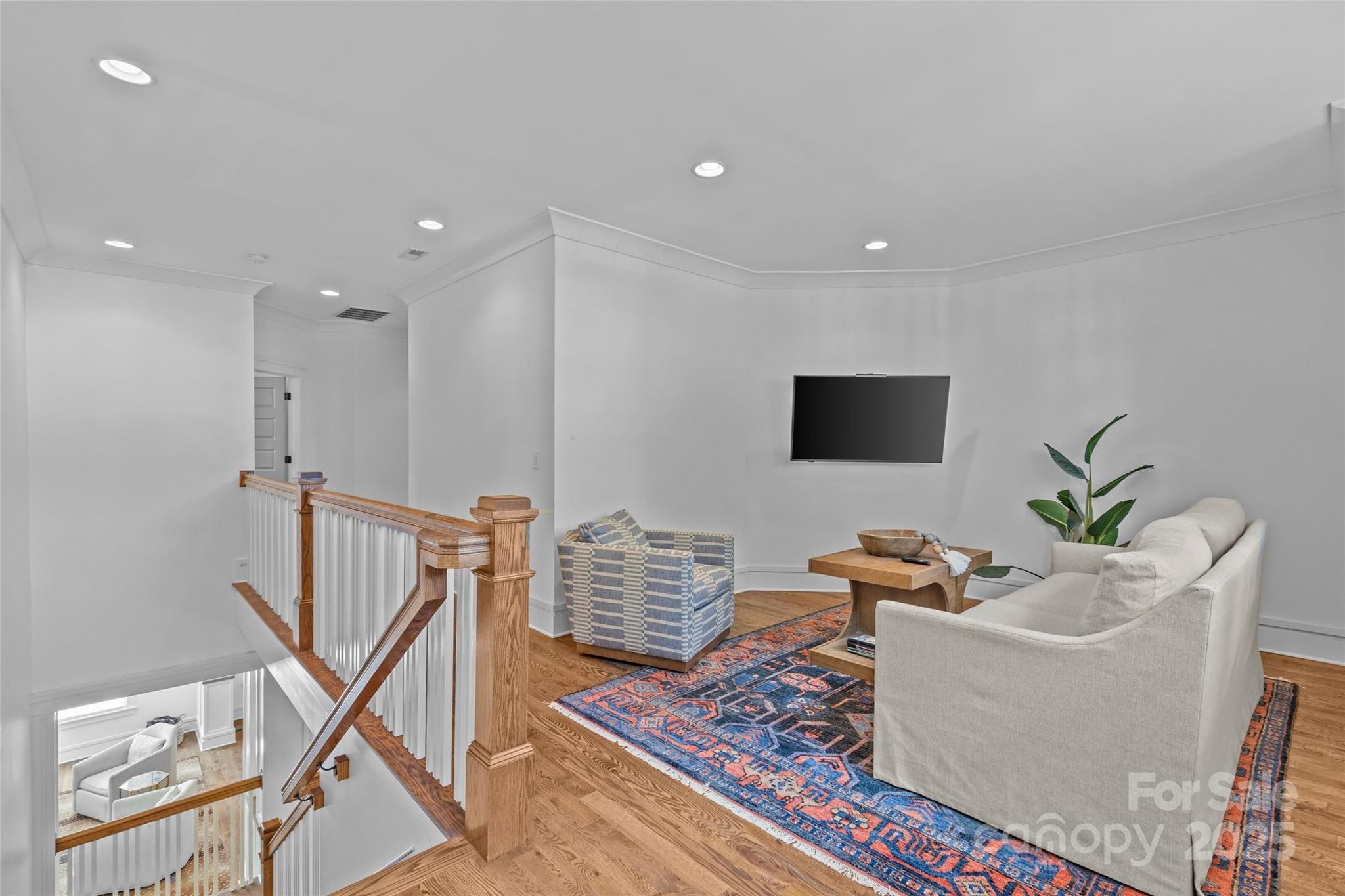 2614 Chesterfield Avenue Property Photo 25