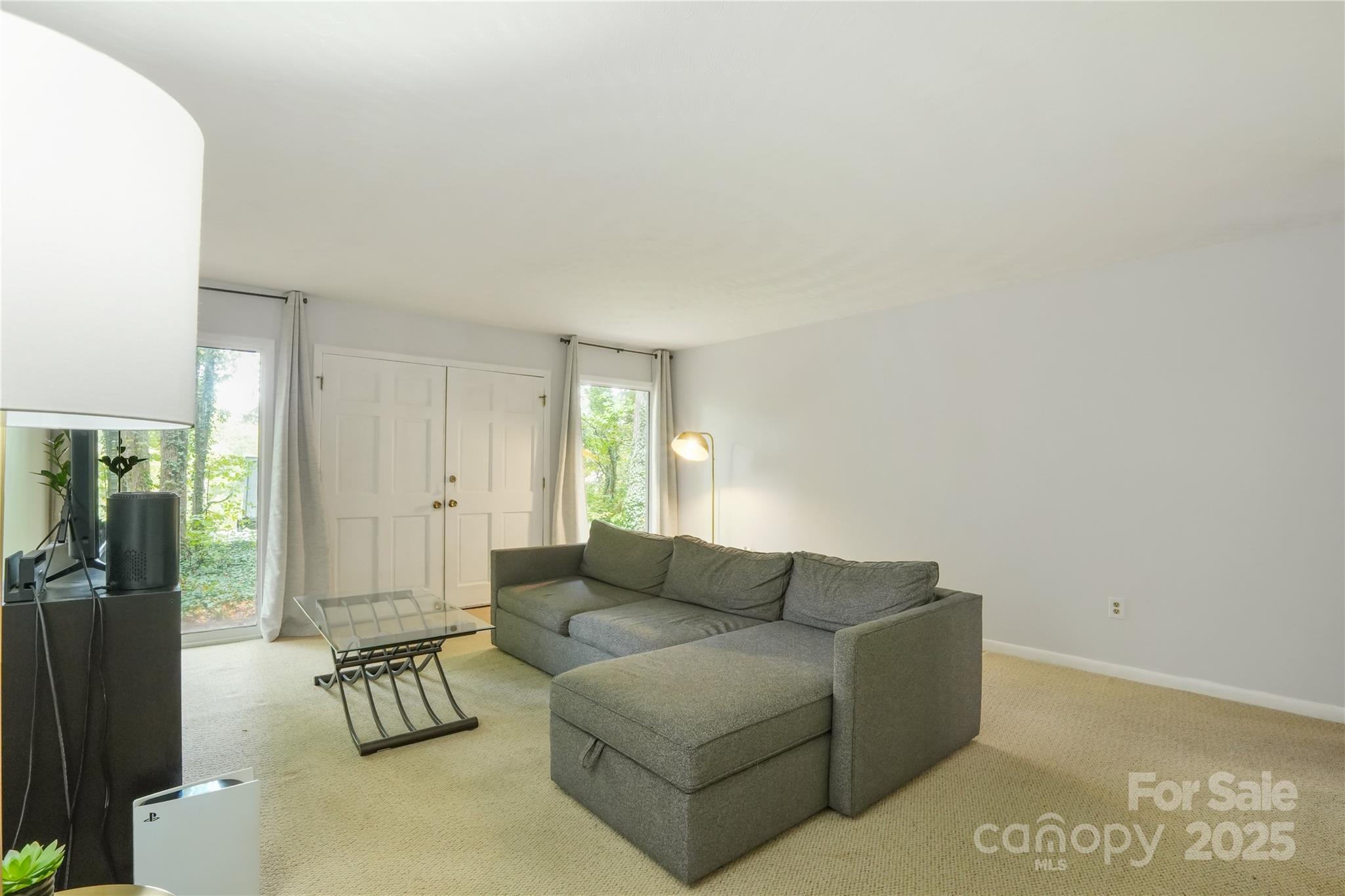 43 Crane Court Property Photo 7