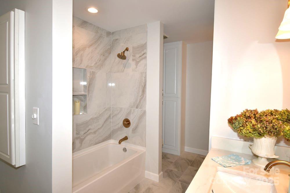 2171 John G Richards Road Property Photo 25