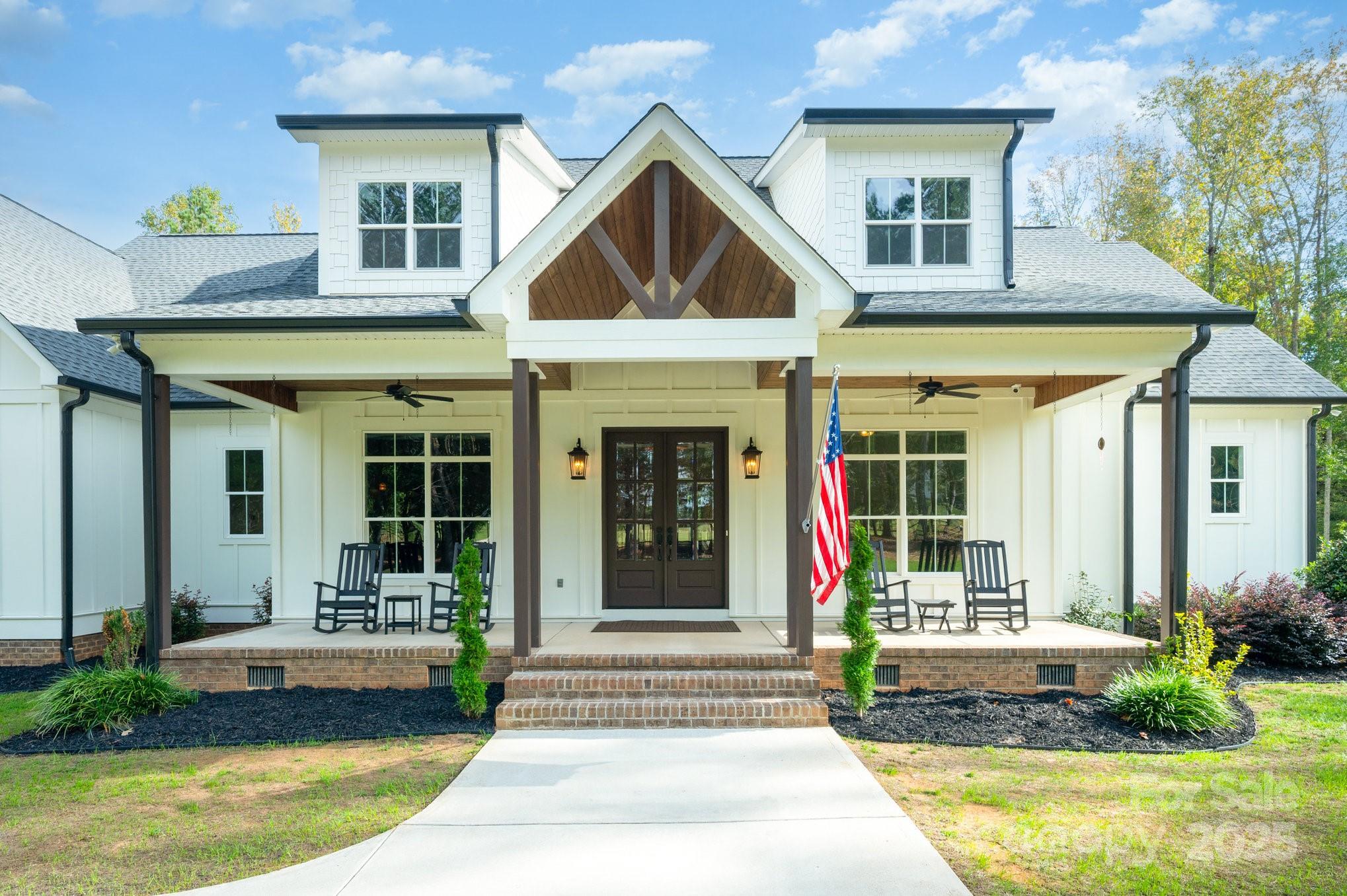 722 Clegg Farm Drive Property Photo 1