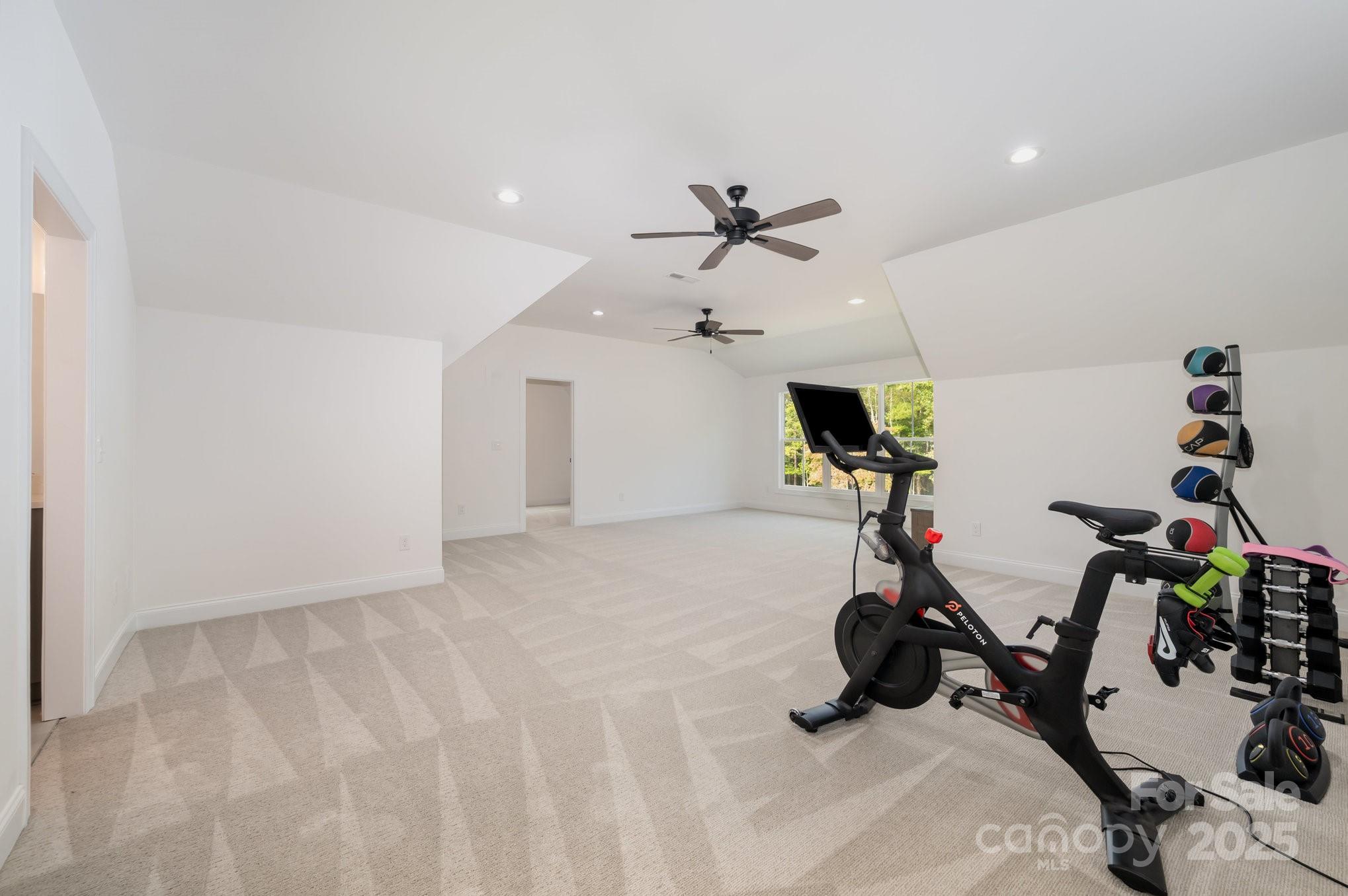 722 Clegg Farm Drive Property Photo 21