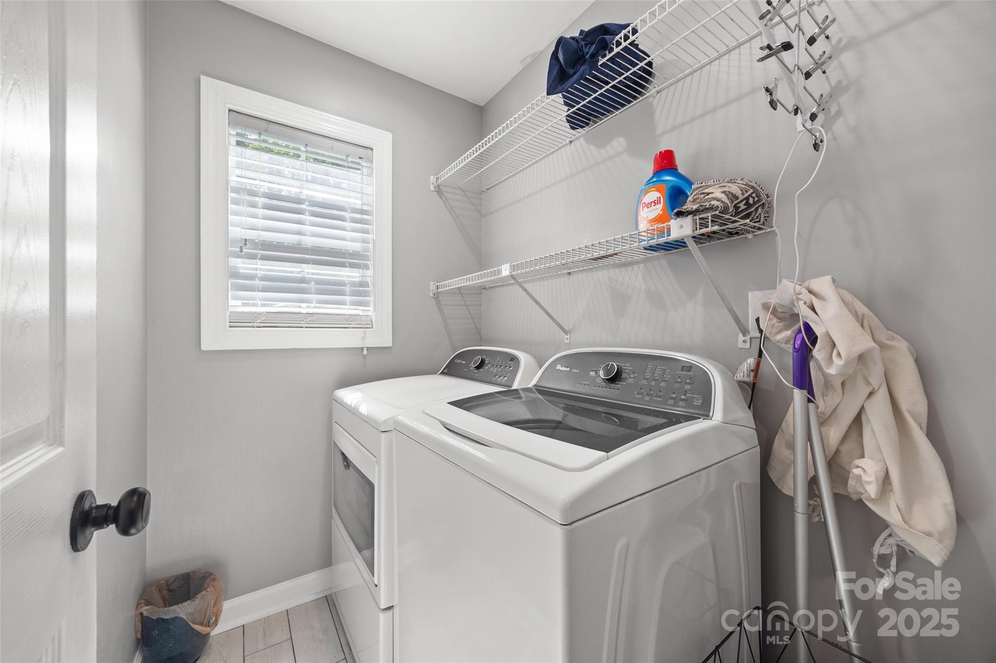 2006 Killarney Place Property Photo 14