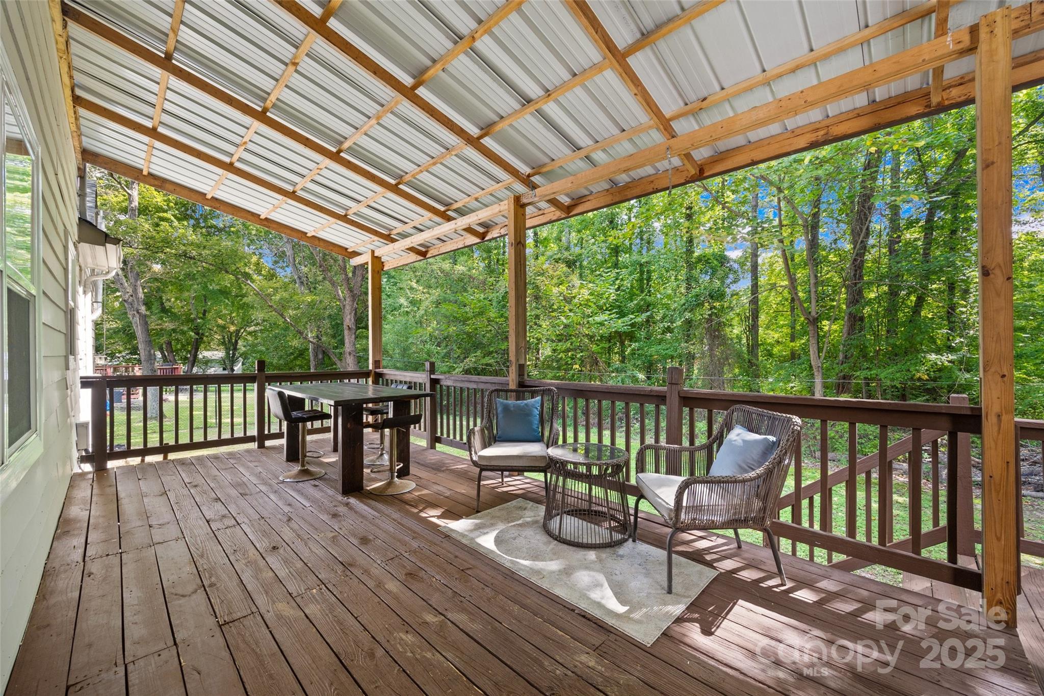 2006 Killarney Place Property Photo 22