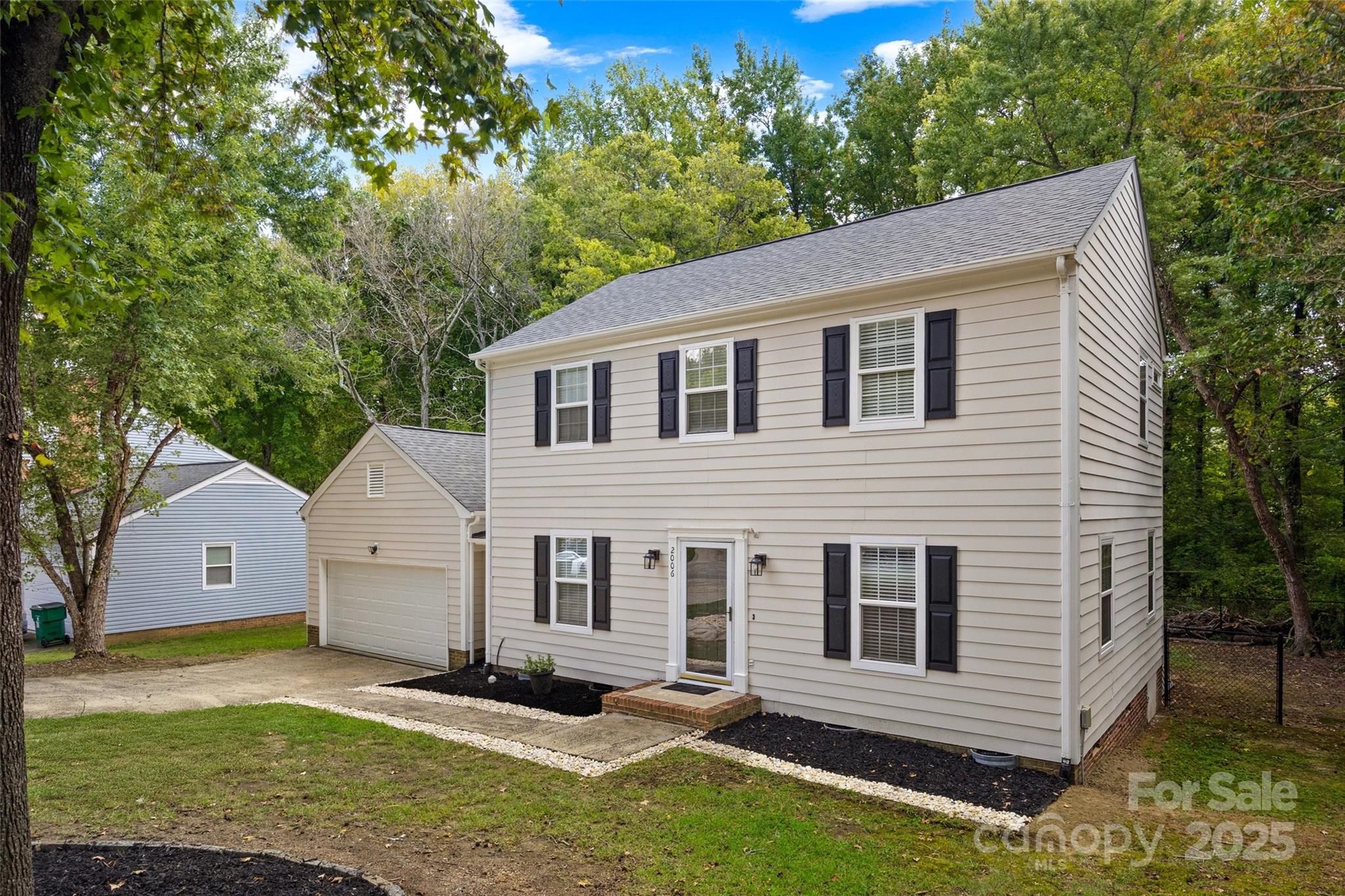 2006 Killarney Place Property Photo 27