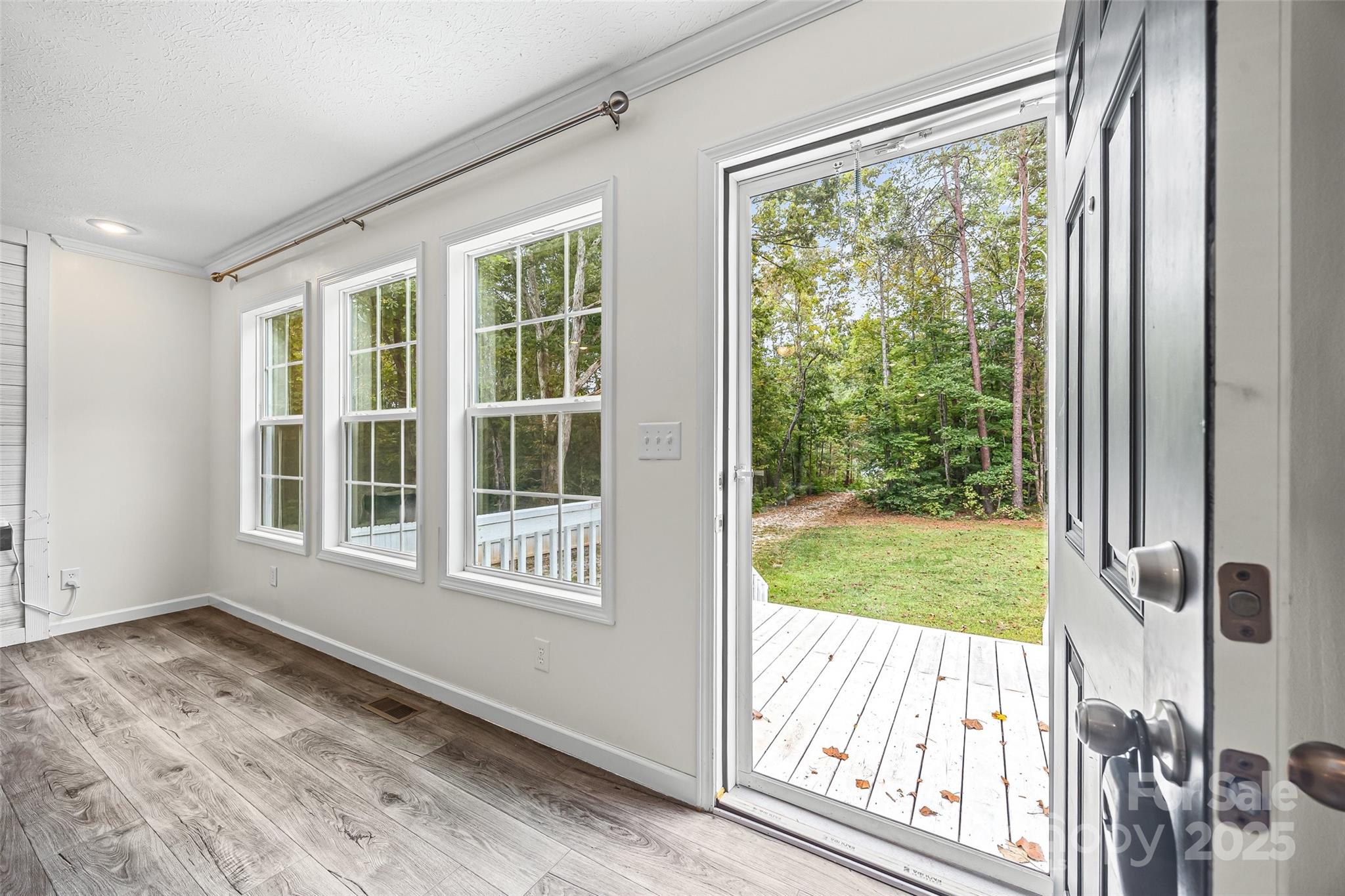 2025 Kisatchie Drive Property Photo 3
