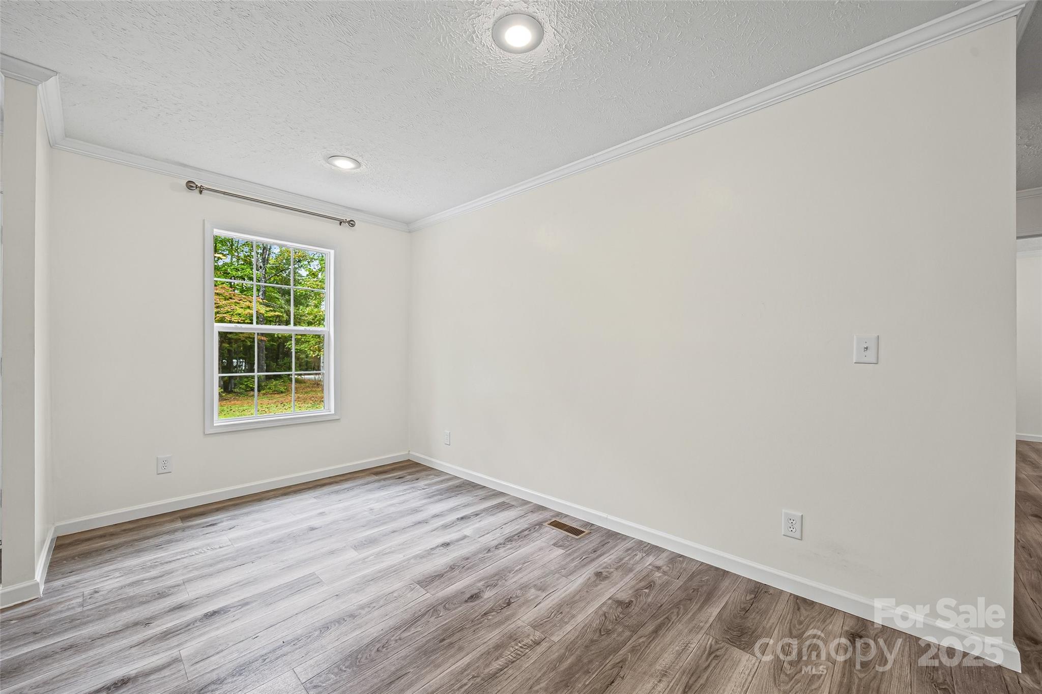 2025 Kisatchie Drive Property Photo 7