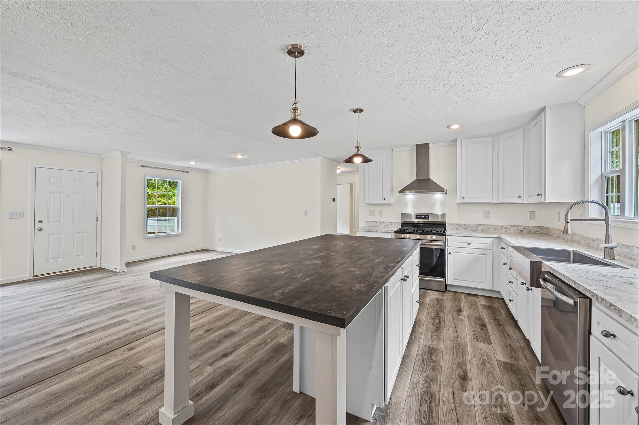 2025 Kisatchie Drive Property Photo 11