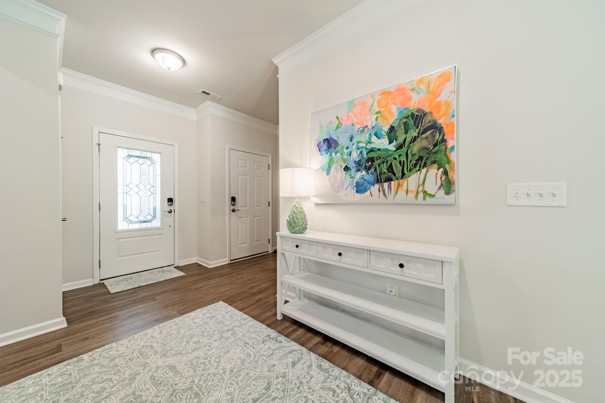 508 Vermeer Court Property Photo 3