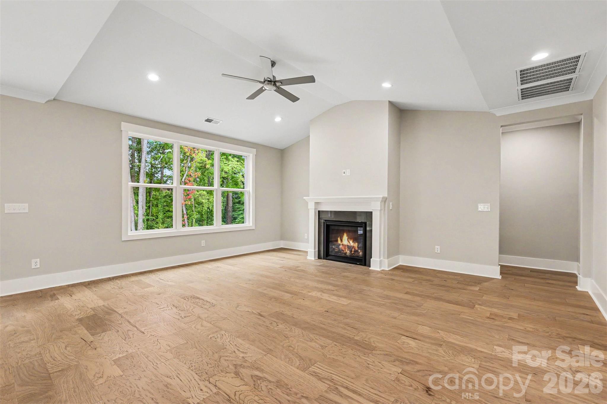 1407 Jack White Drive 105 Property Photo 3