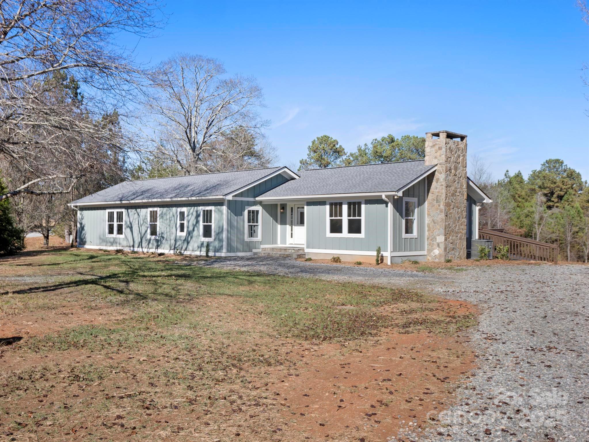 100 Gilbert Road Property Photo 1