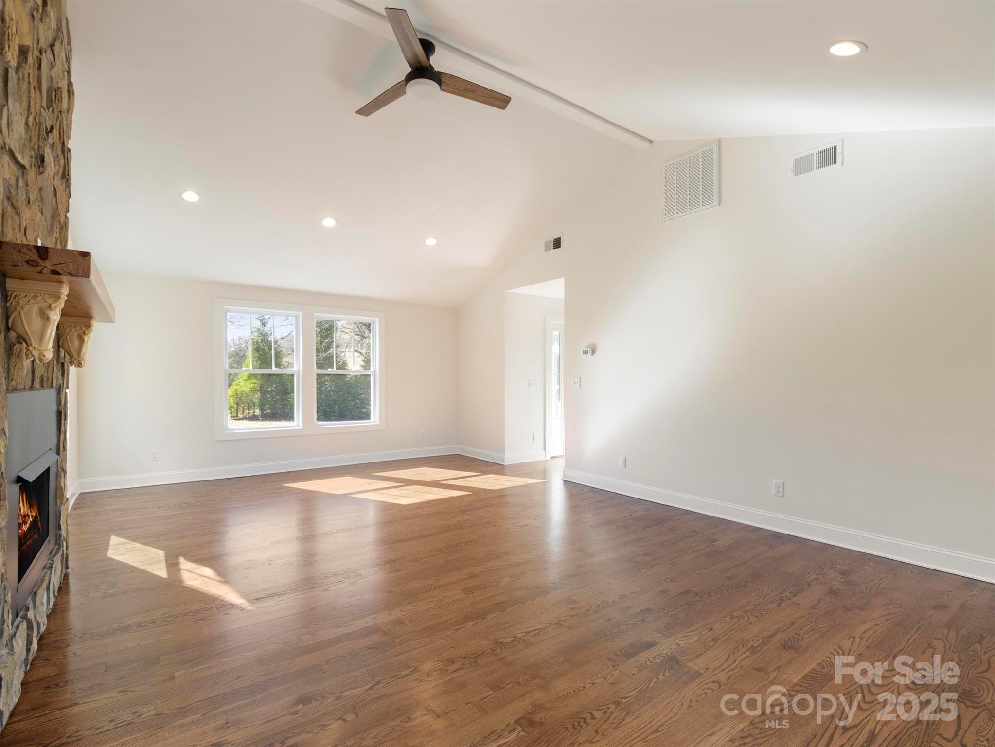 100 Gilbert Road Property Photo 7