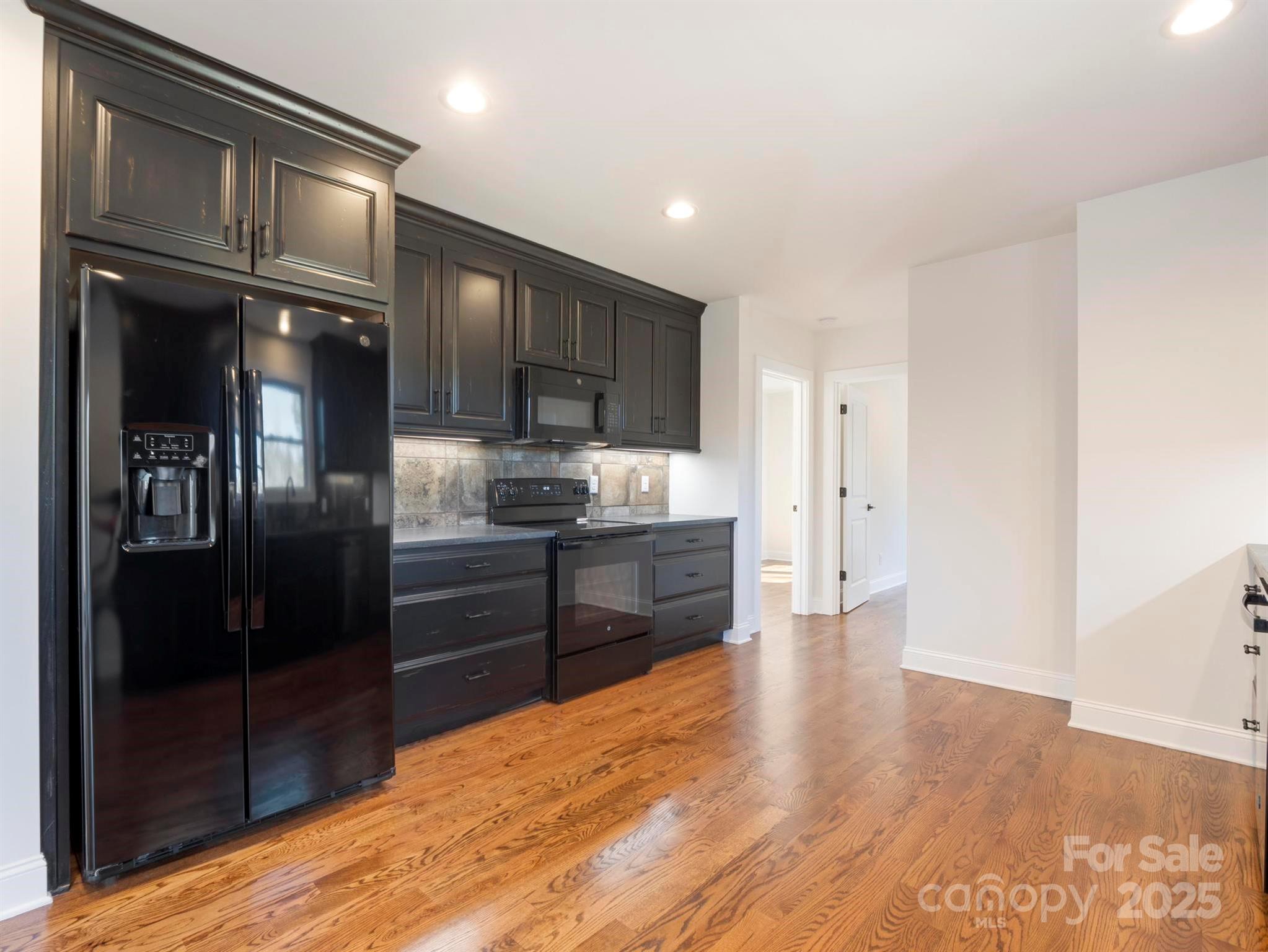 100 Gilbert Road Property Photo 12