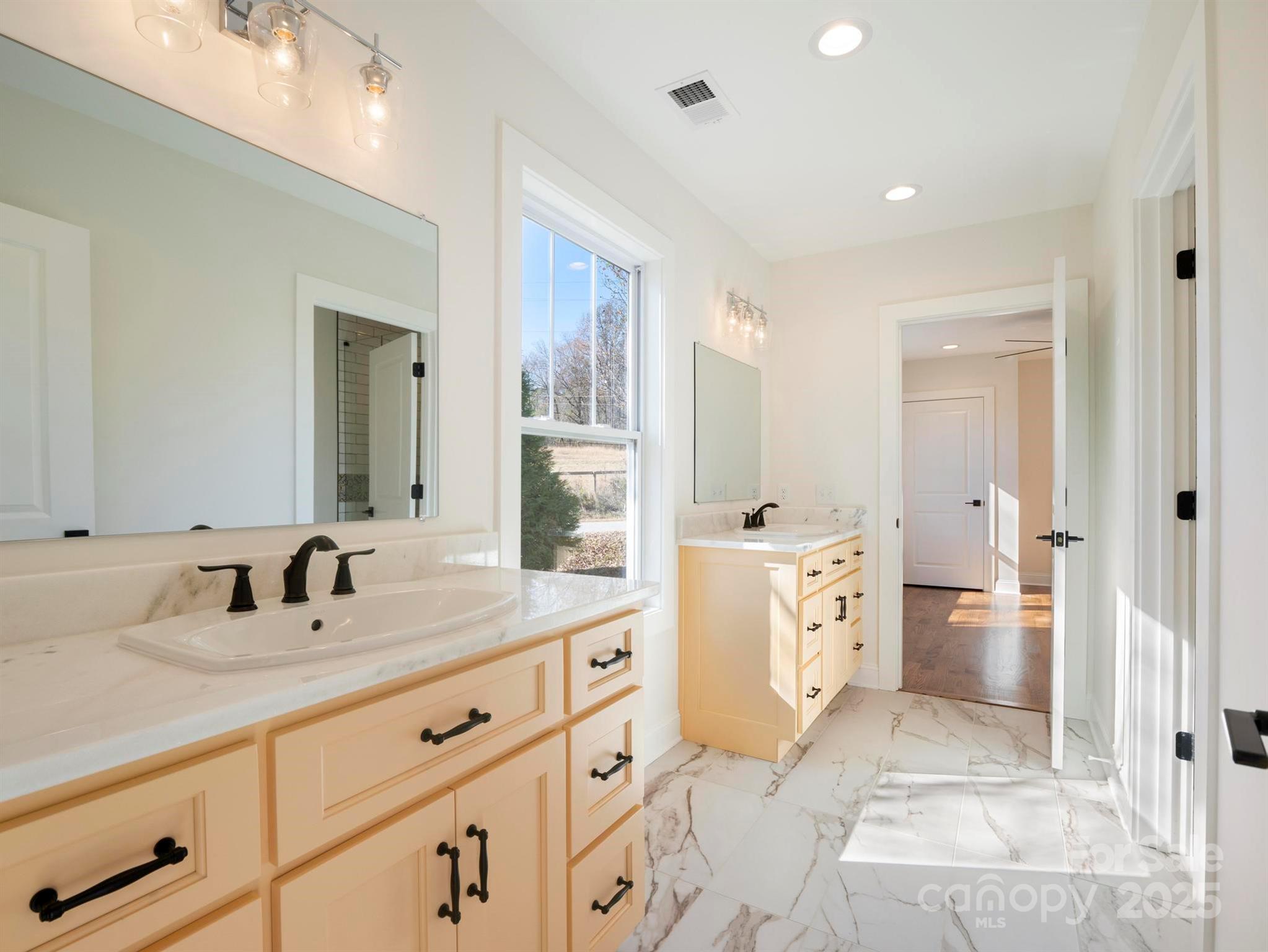 100 Gilbert Road Property Photo 15