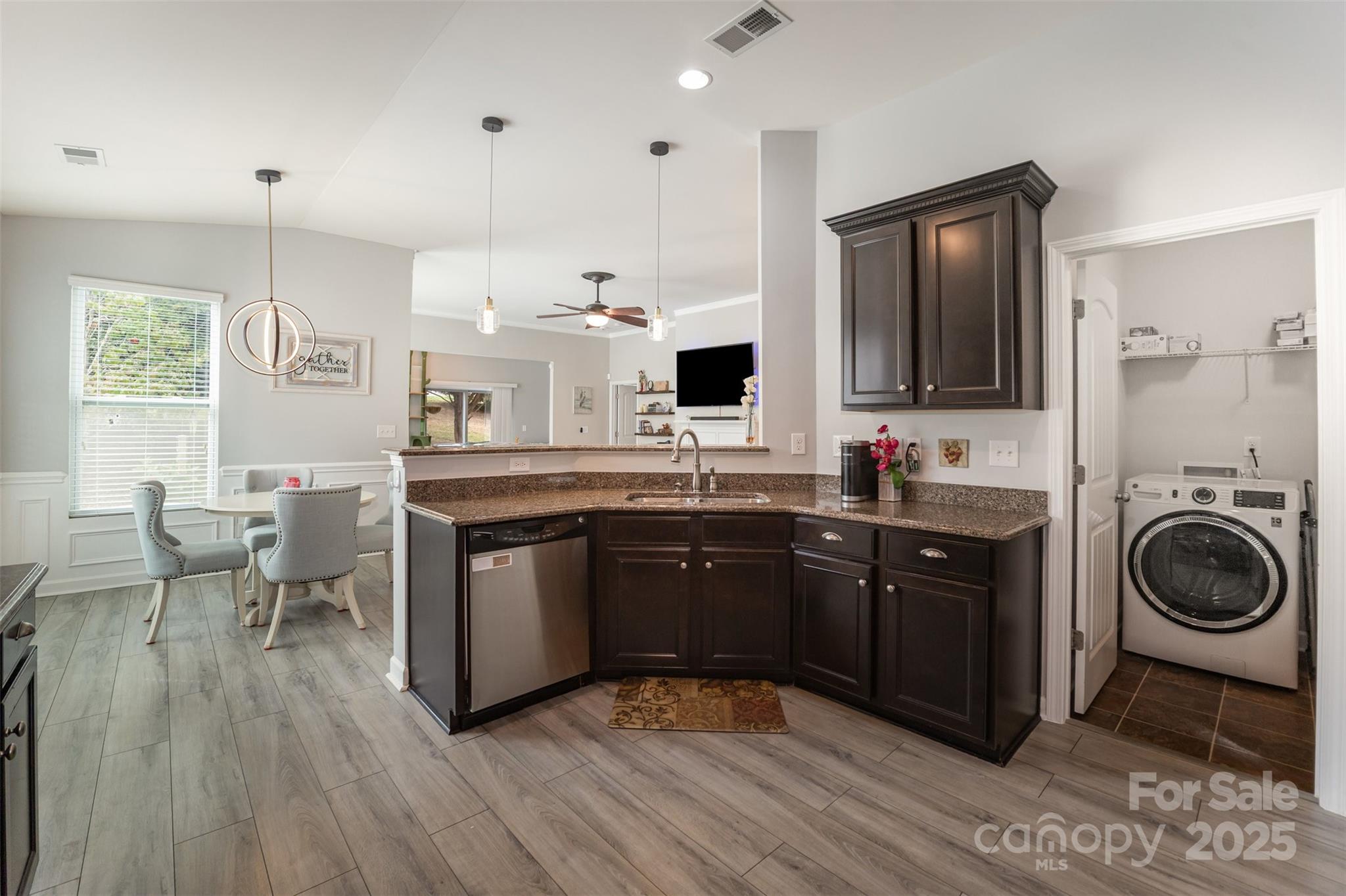 8708 Artesa Mill Lane Property Photo 17