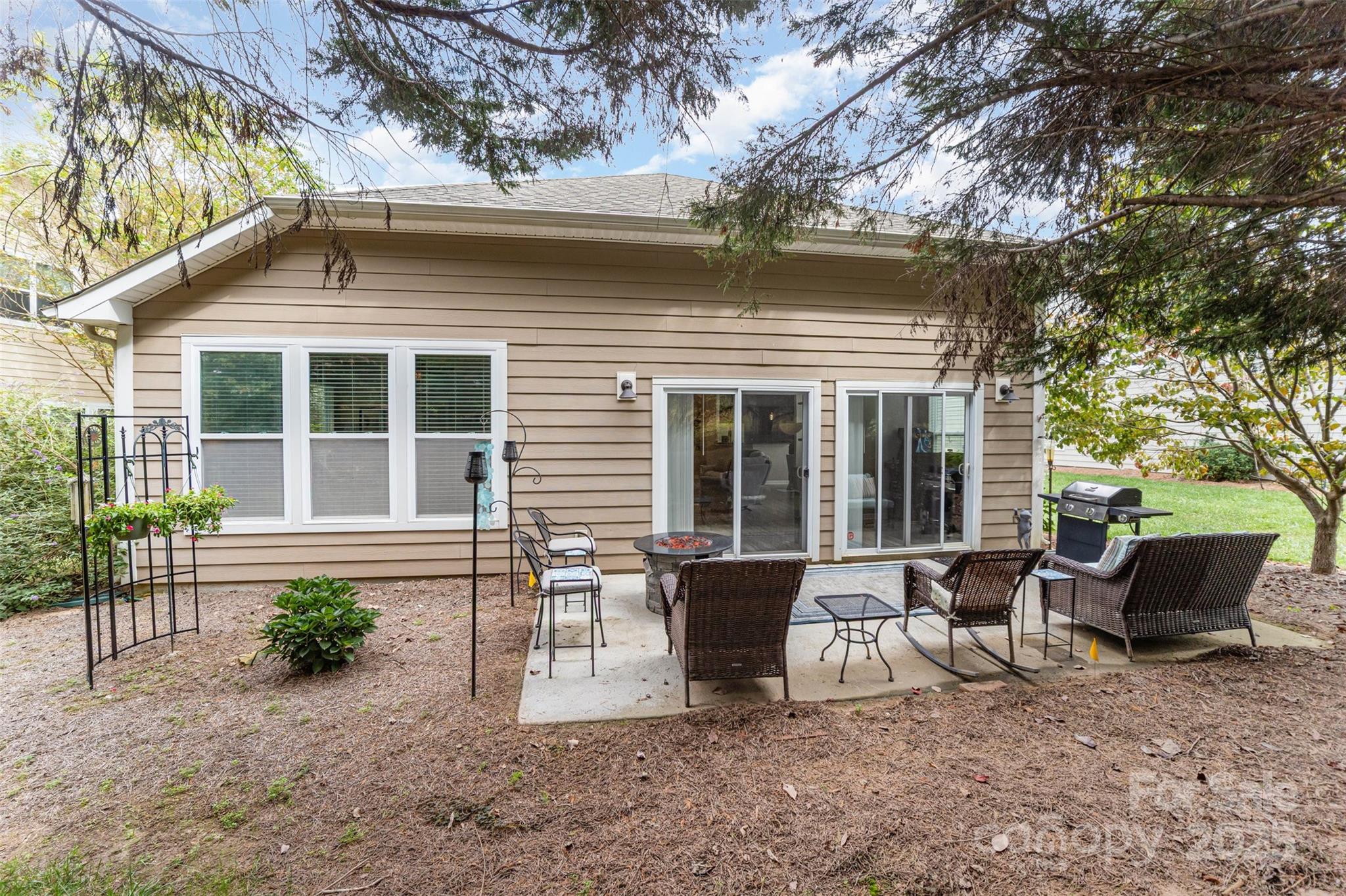 8708 Artesa Mill Lane Property Photo 29