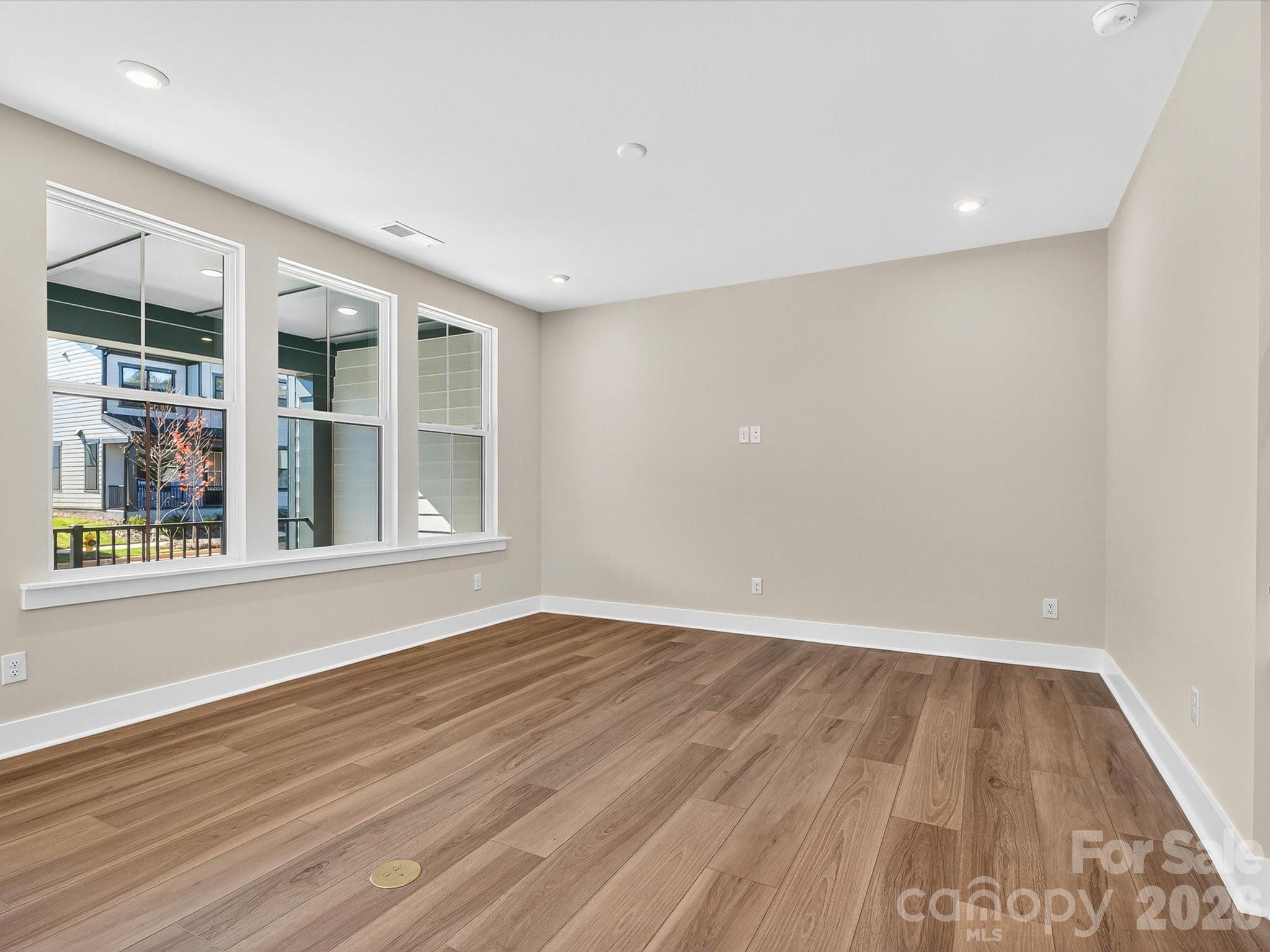 212 Halemarg Drive Property Photo 12