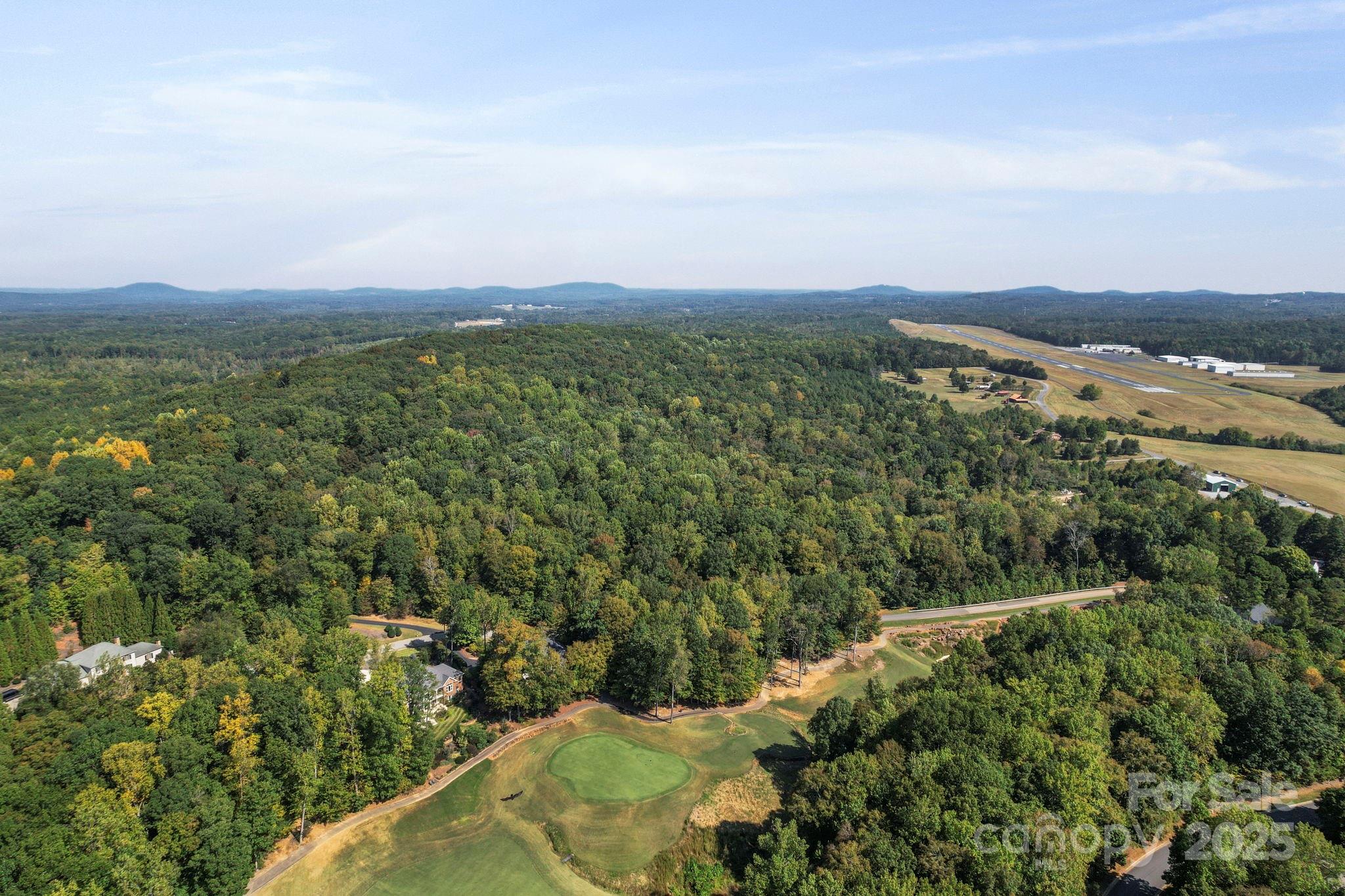 2272 Doul Mountain Road Property Photo 6