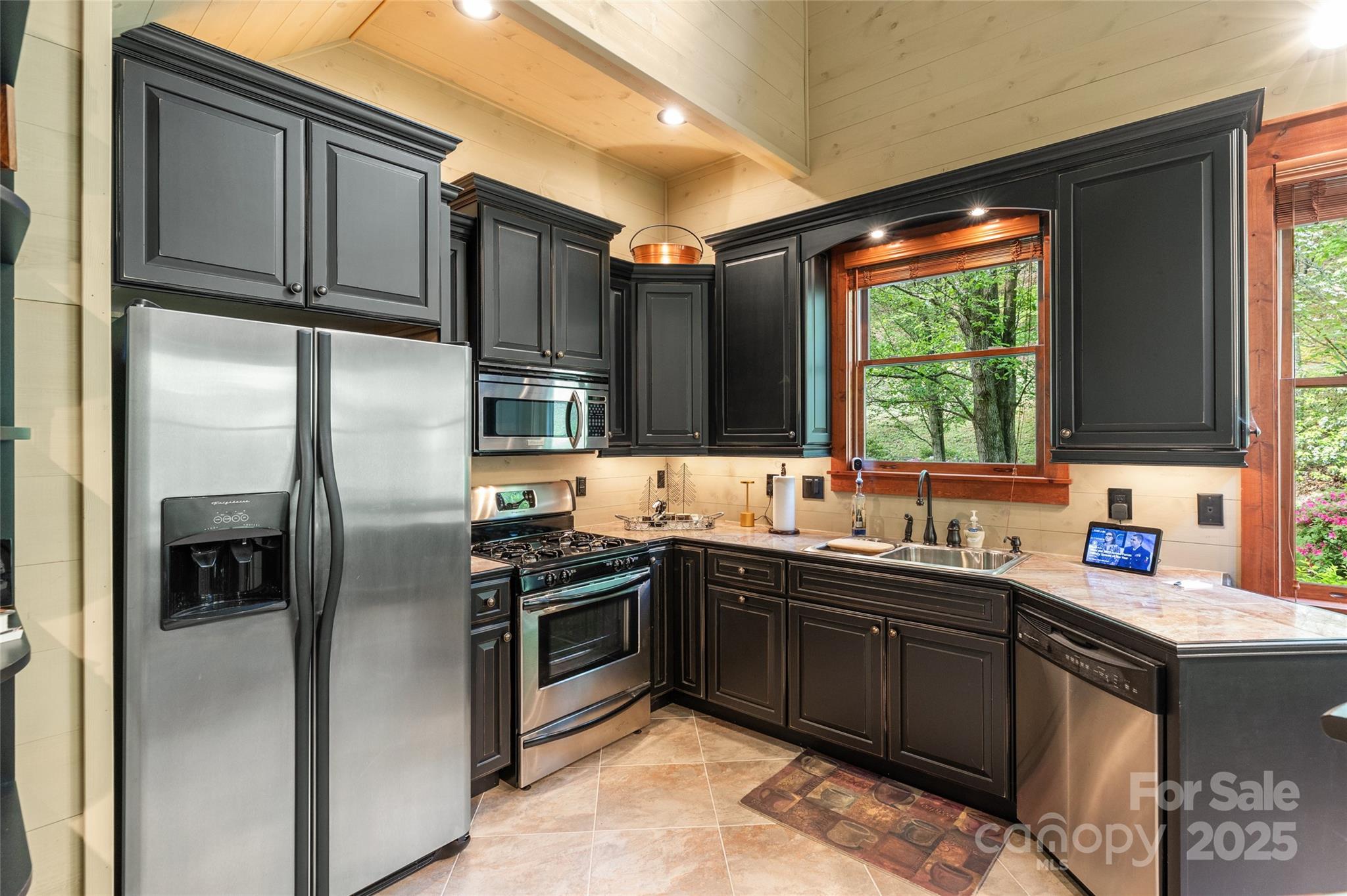 1283 Leafstone Circle Property Photo 10