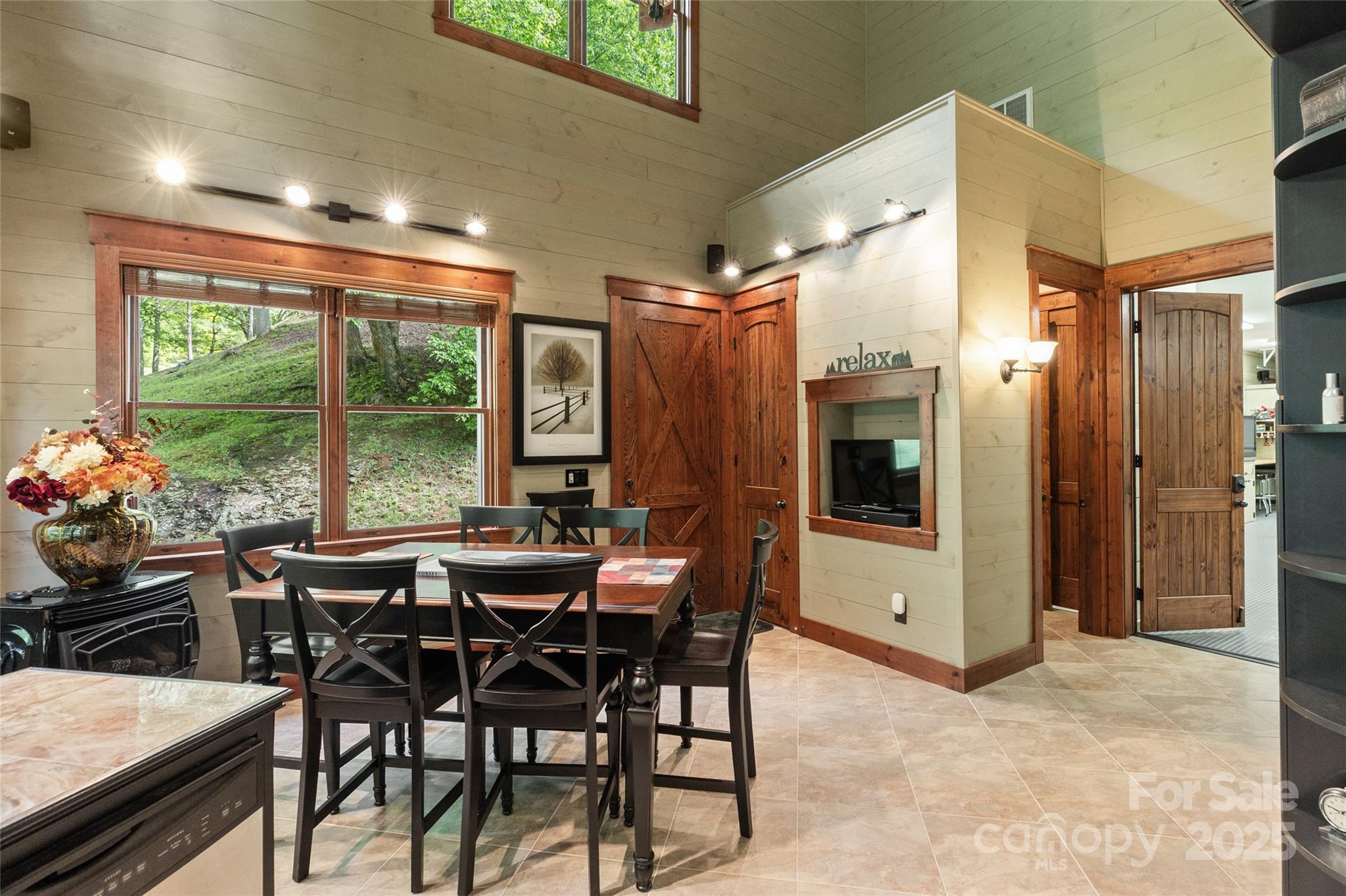 1283 Leafstone Circle Property Photo 11