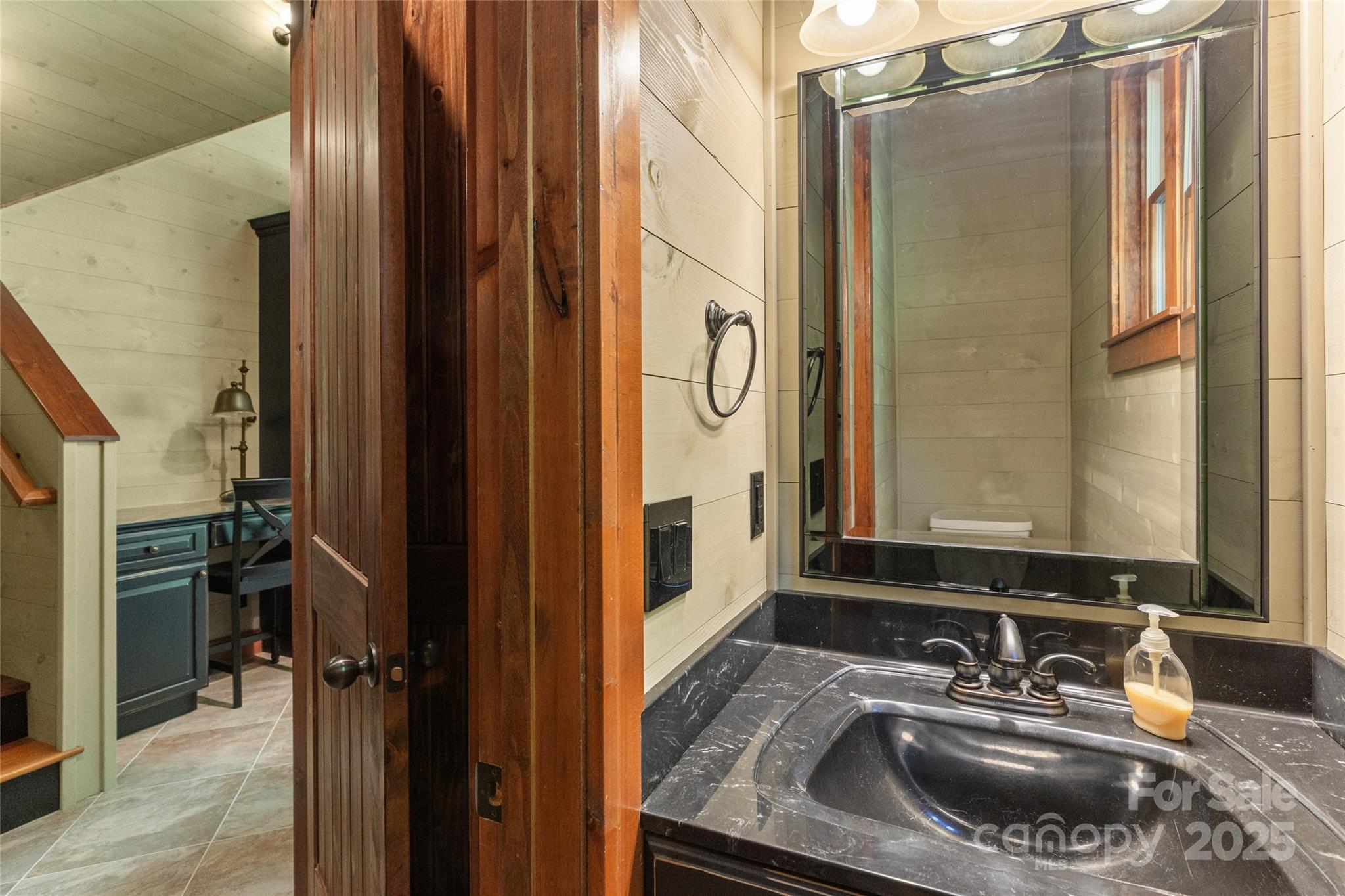 1283 Leafstone Circle Property Photo 13