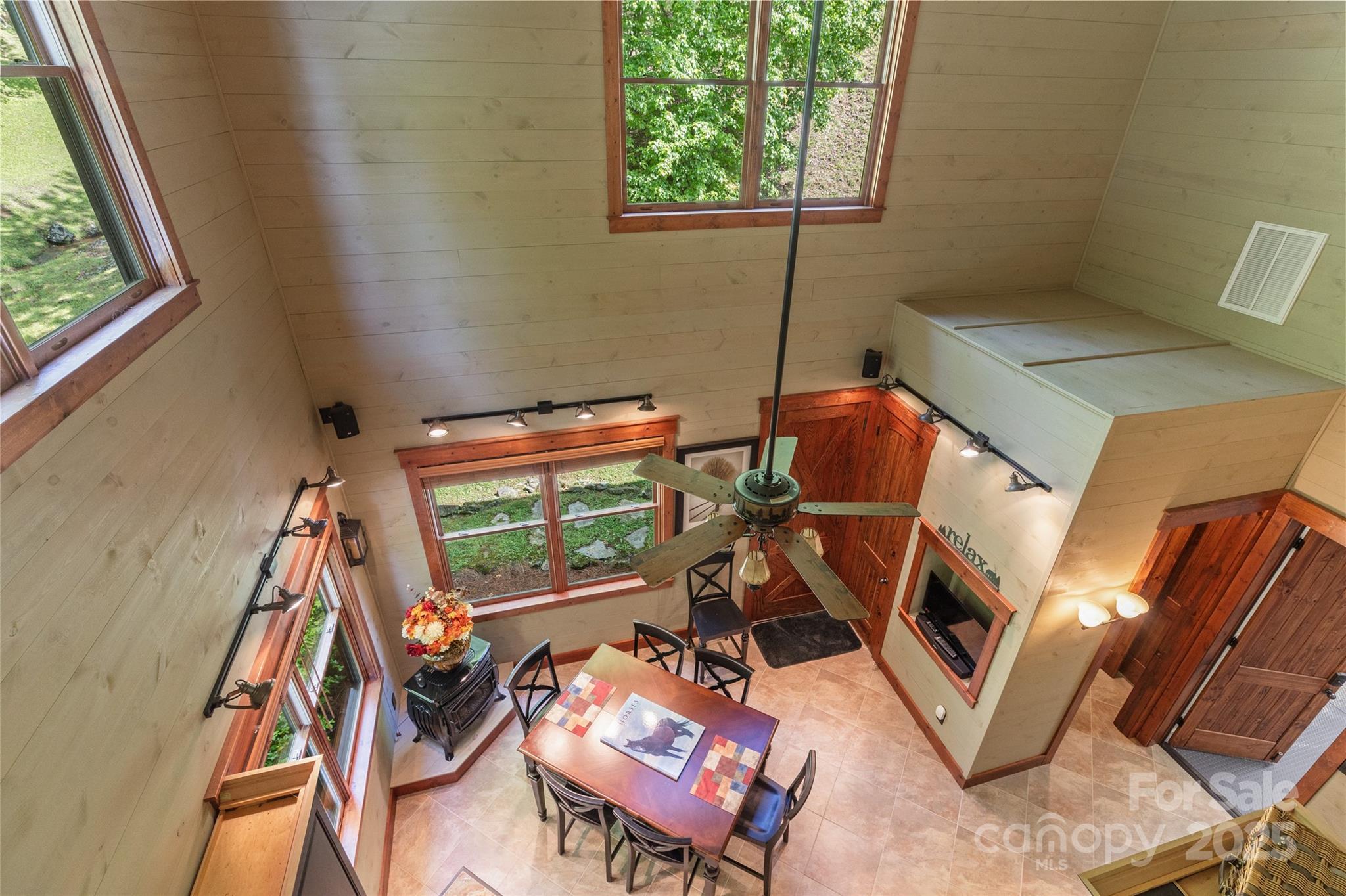1283 Leafstone Circle Property Photo 14