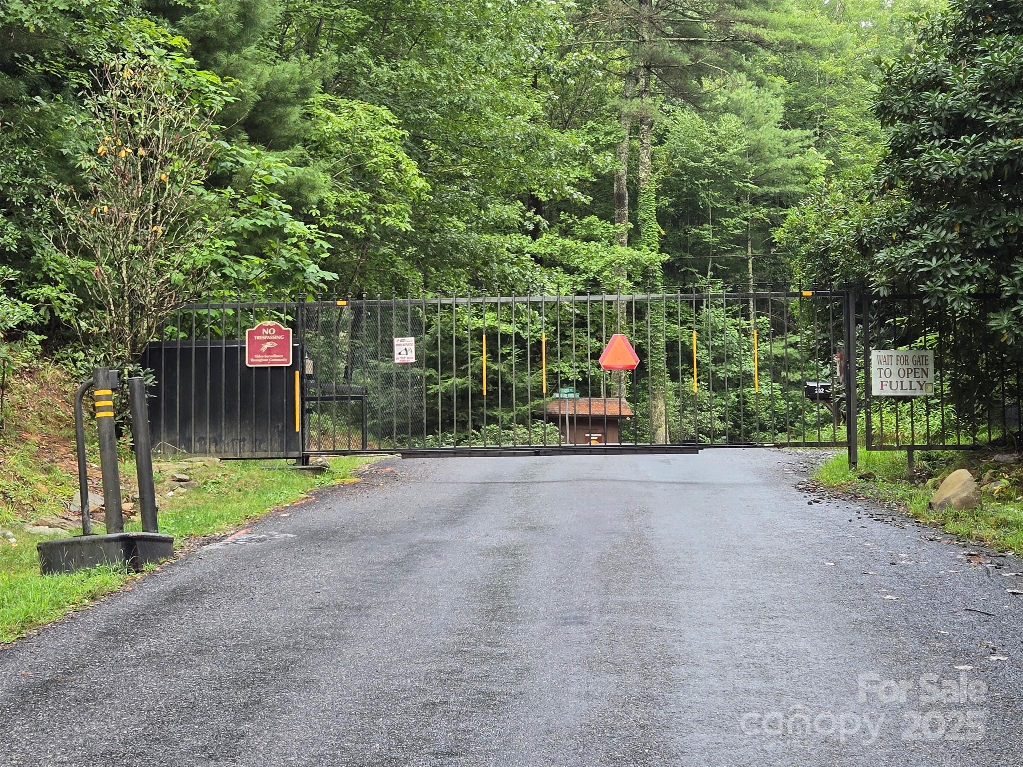 303 Ladd Ridge Property Photo 27