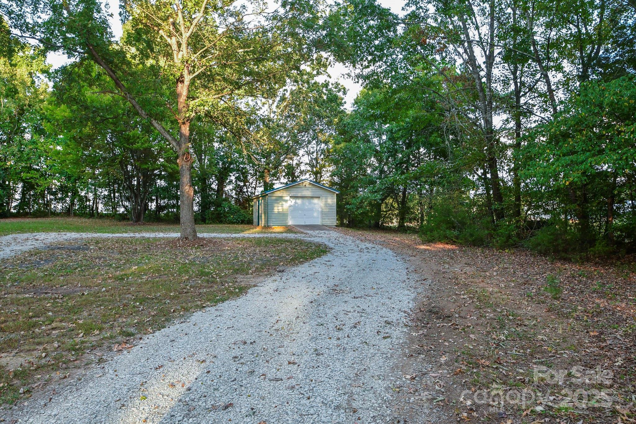 7817 Carl Polk Road Property Photo 6