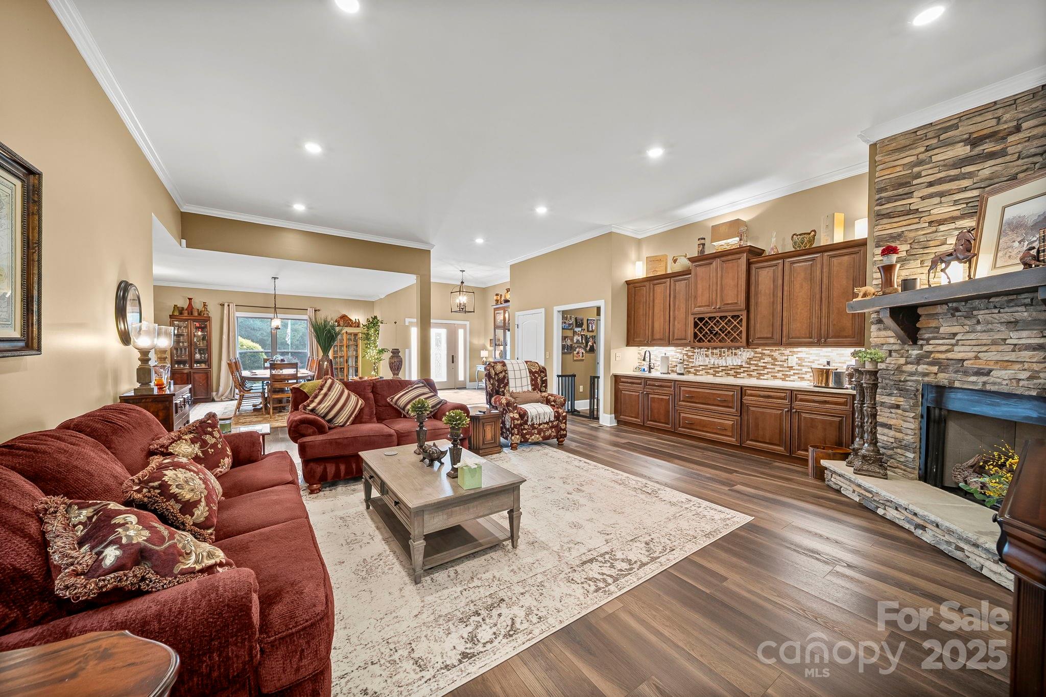 5702 And 5401 Army Road Property Photo 13