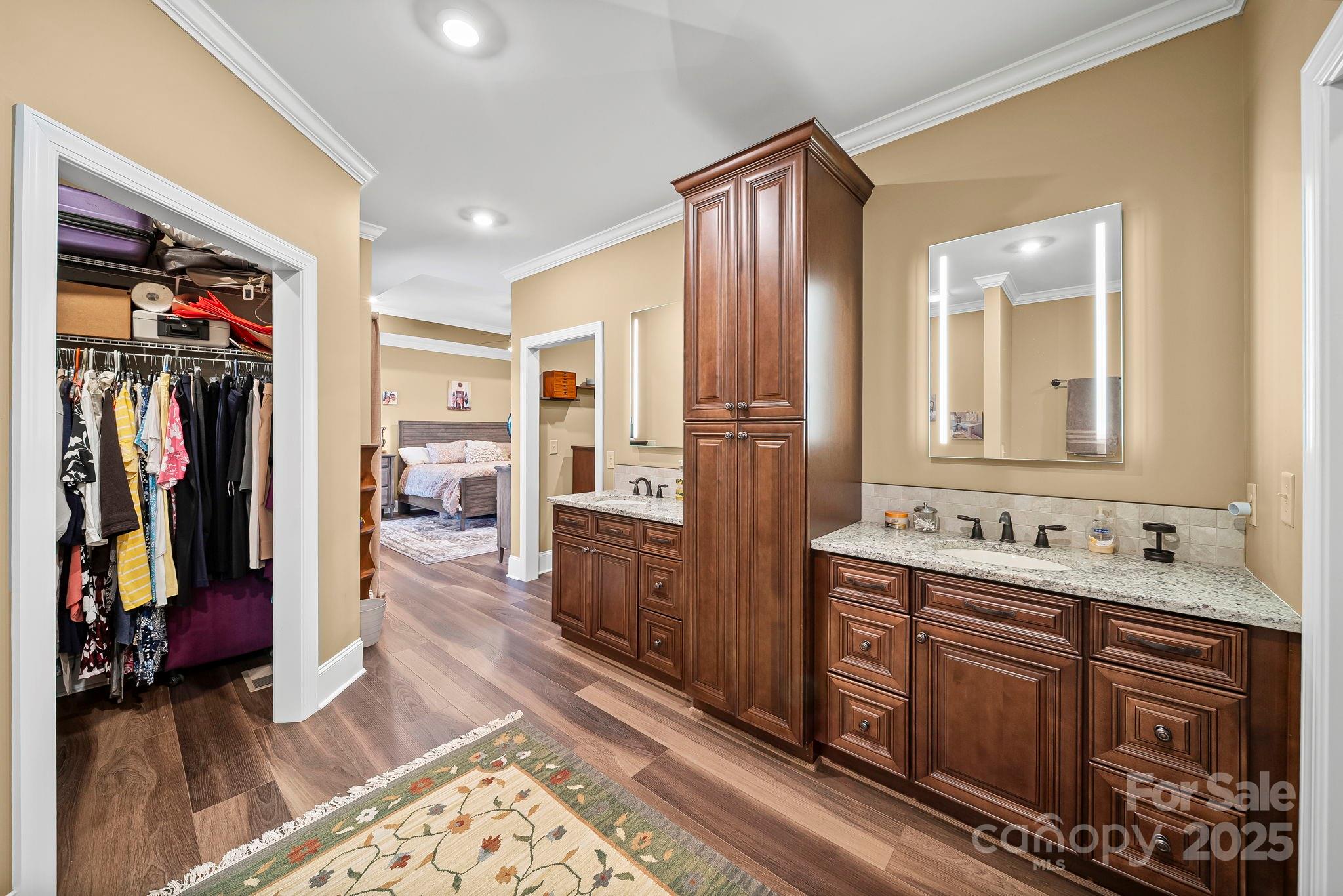 5702 And 5401 Army Road Property Photo 18