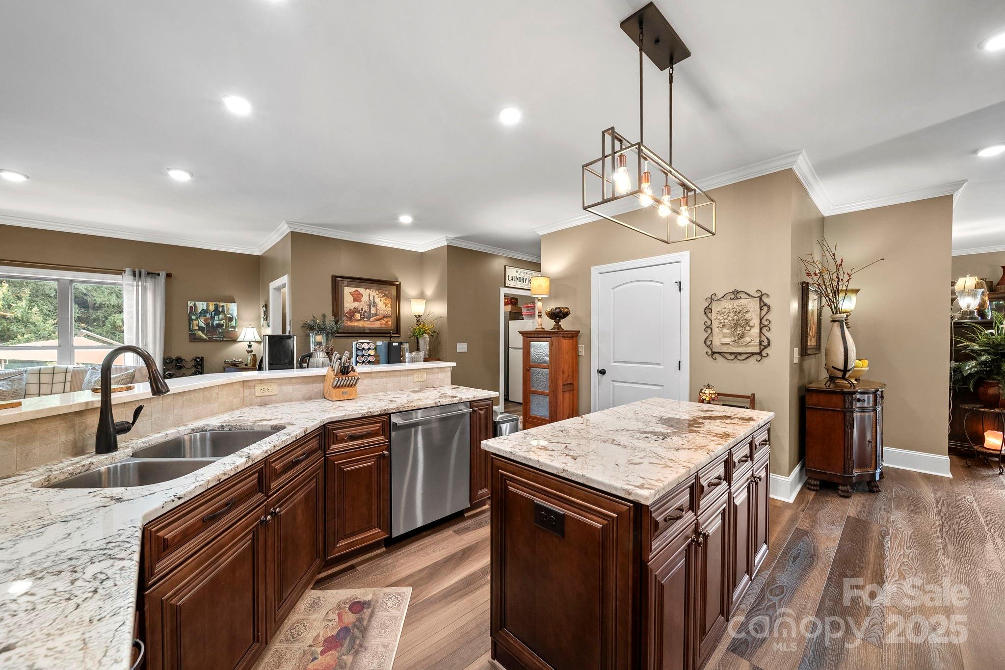 5702 And 5401 Army Road Property Photo 34