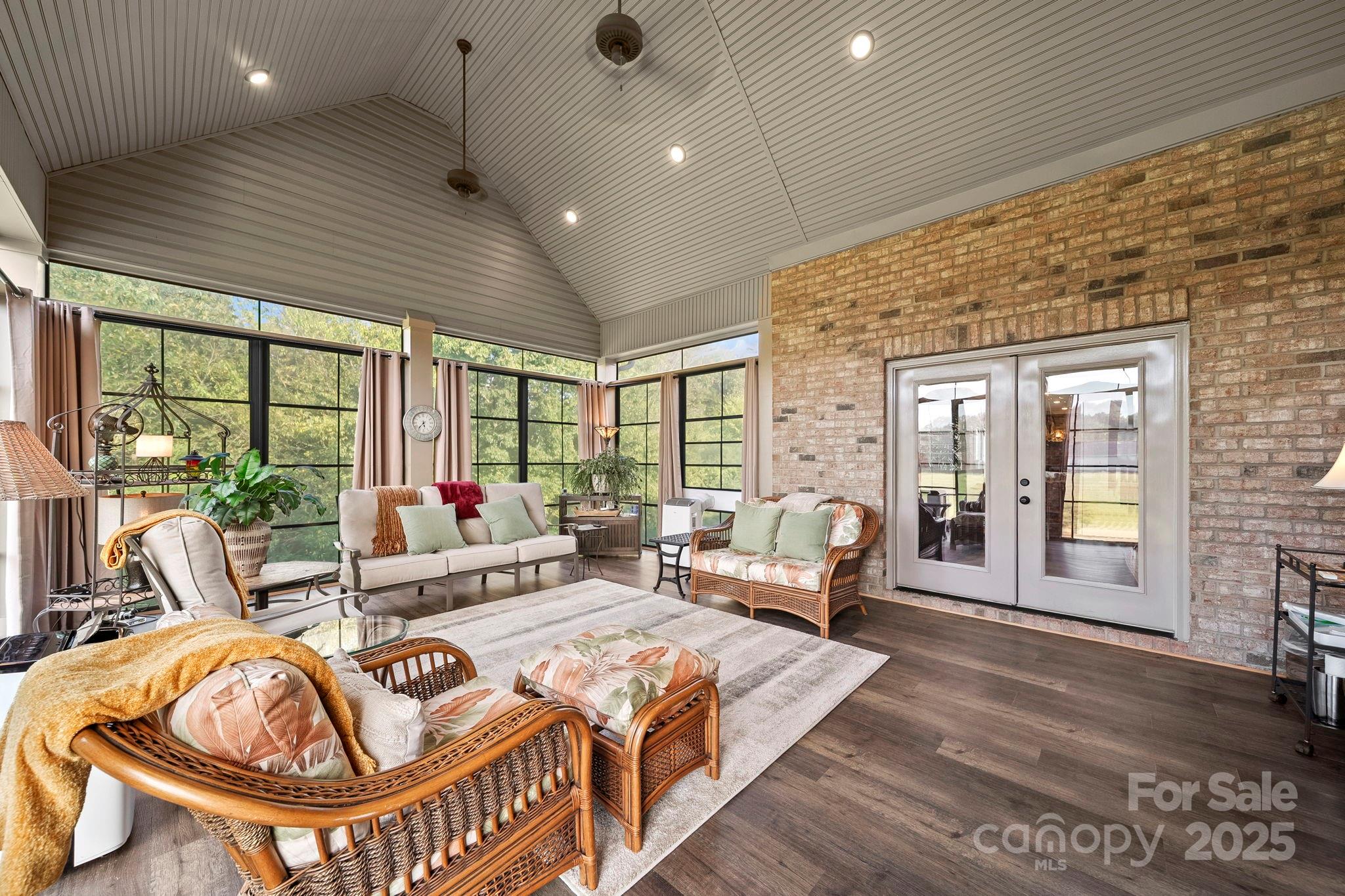 5702 And 5401 Army Road Property Photo 38